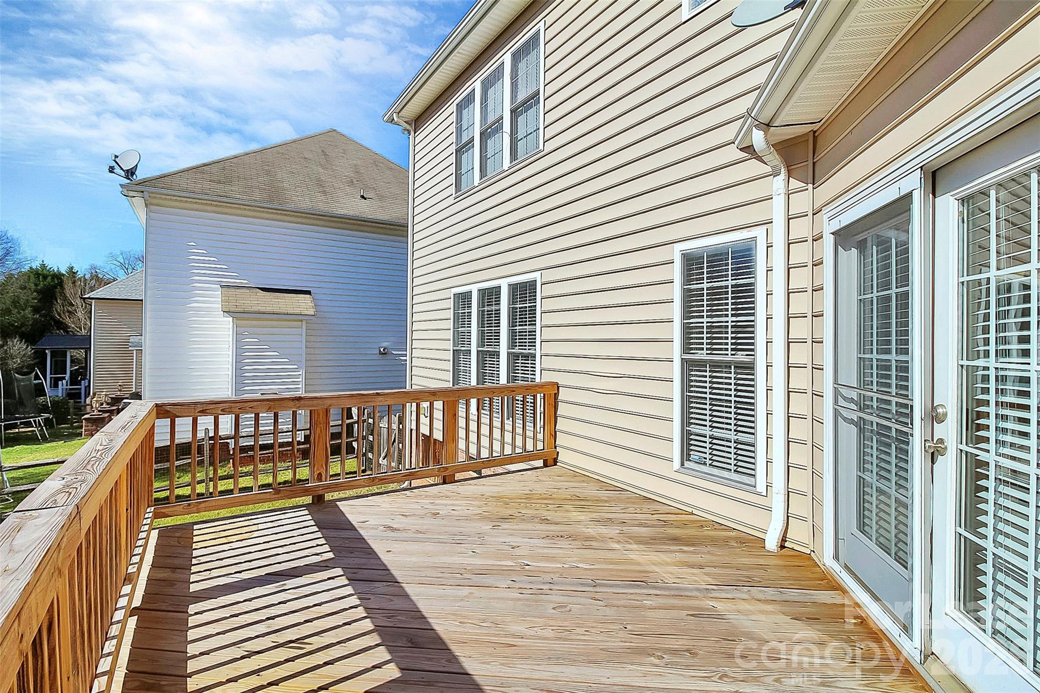 Macaulay - Residential Lease