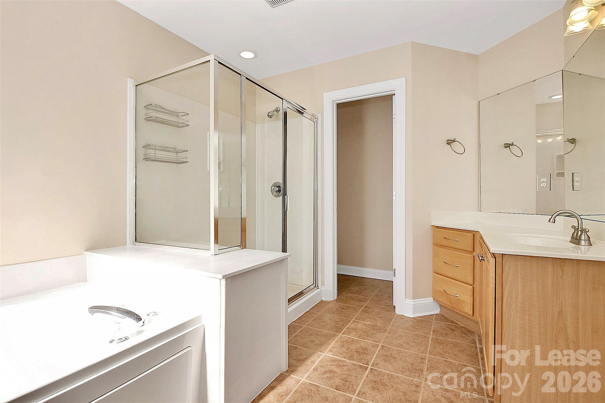 Macaulay - Residential Lease