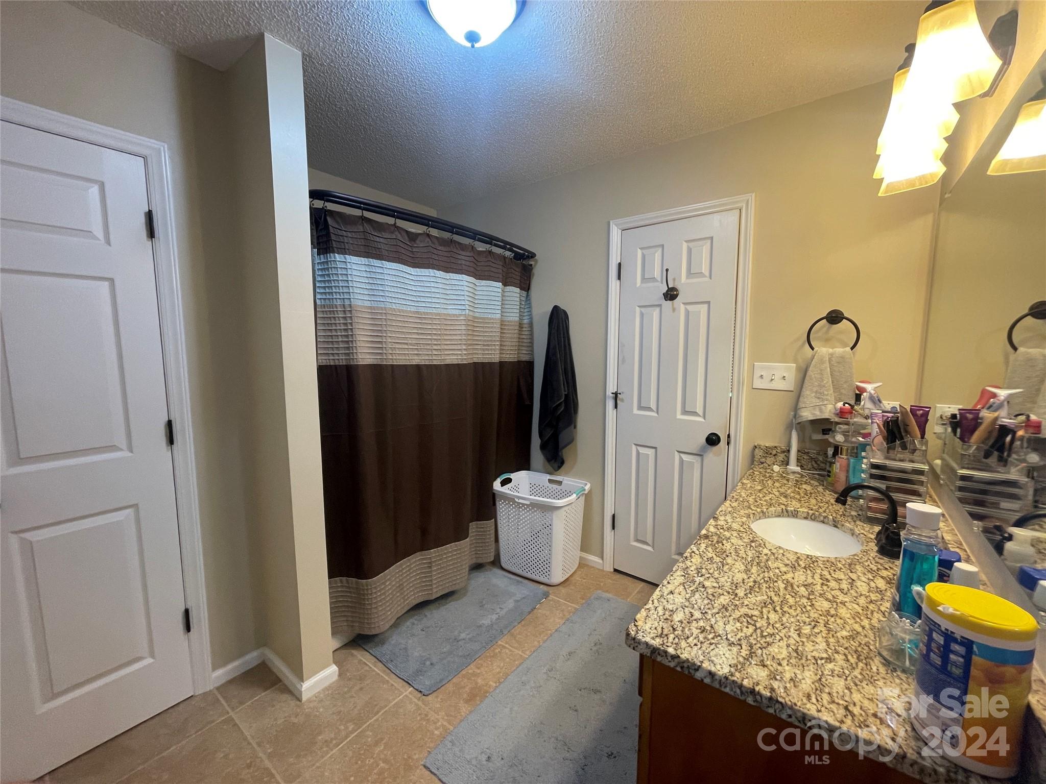 Barringer Woods - Residential