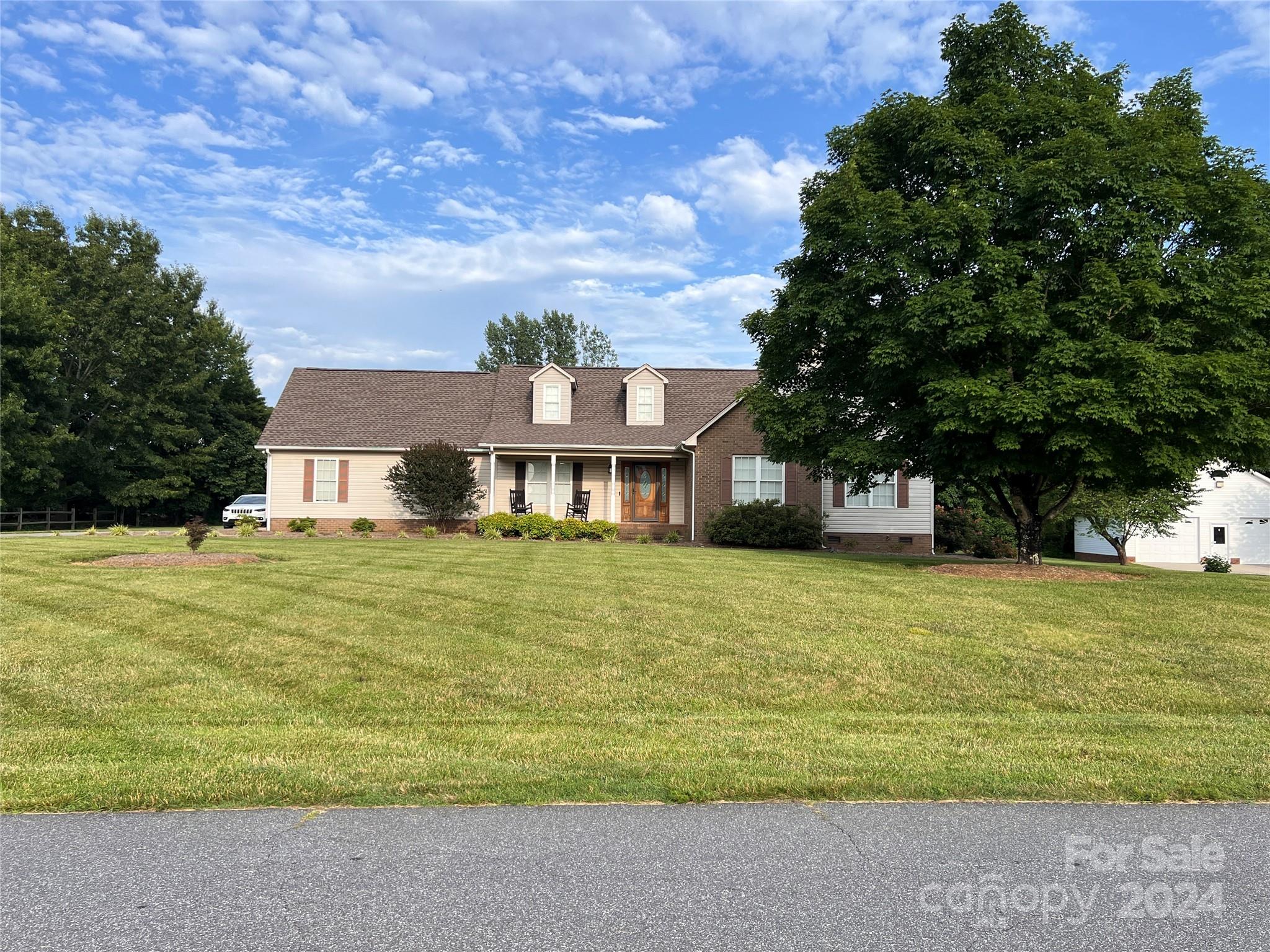 Barringer Woods - Residential