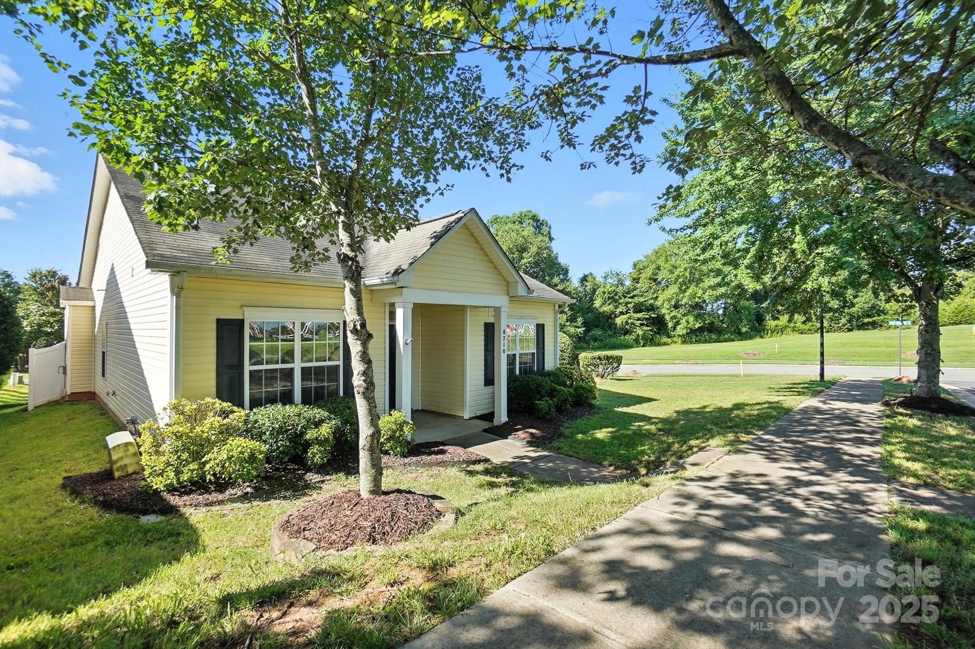 8710 Arrowhead Place Lane