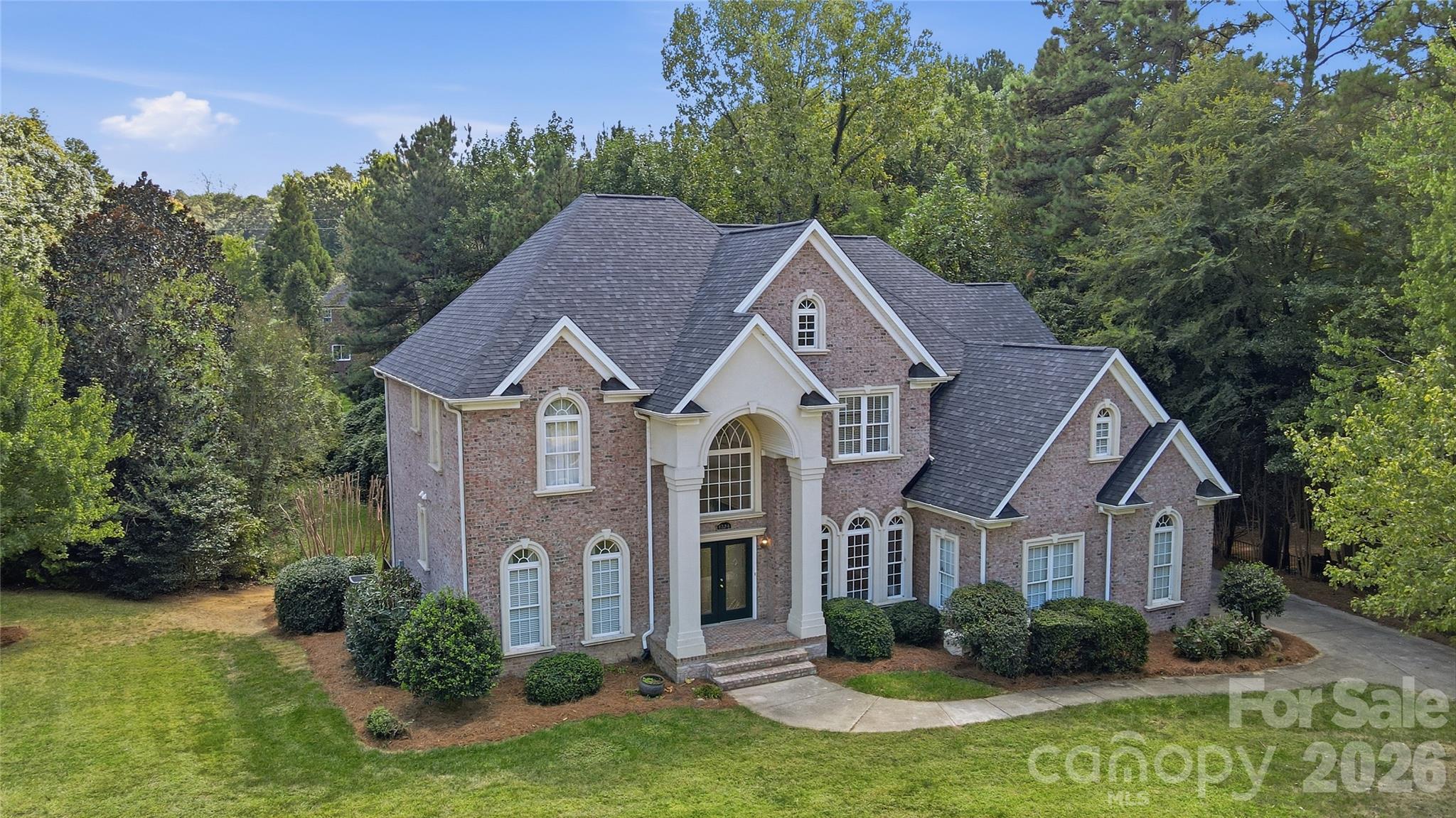 4224 Mountain Cove Drive