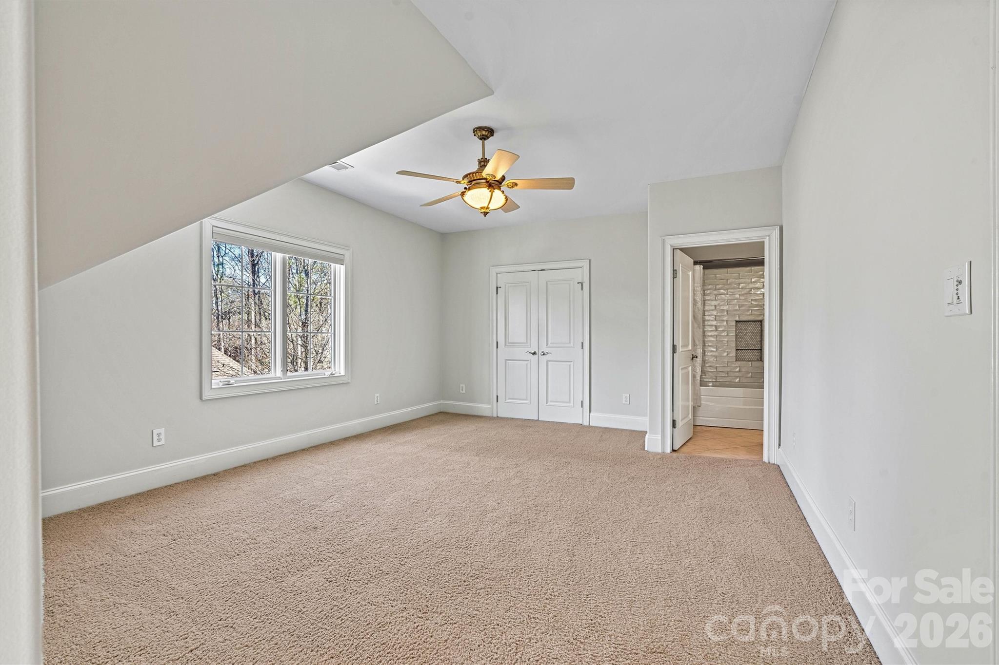 Cowans Ford Park - Residential