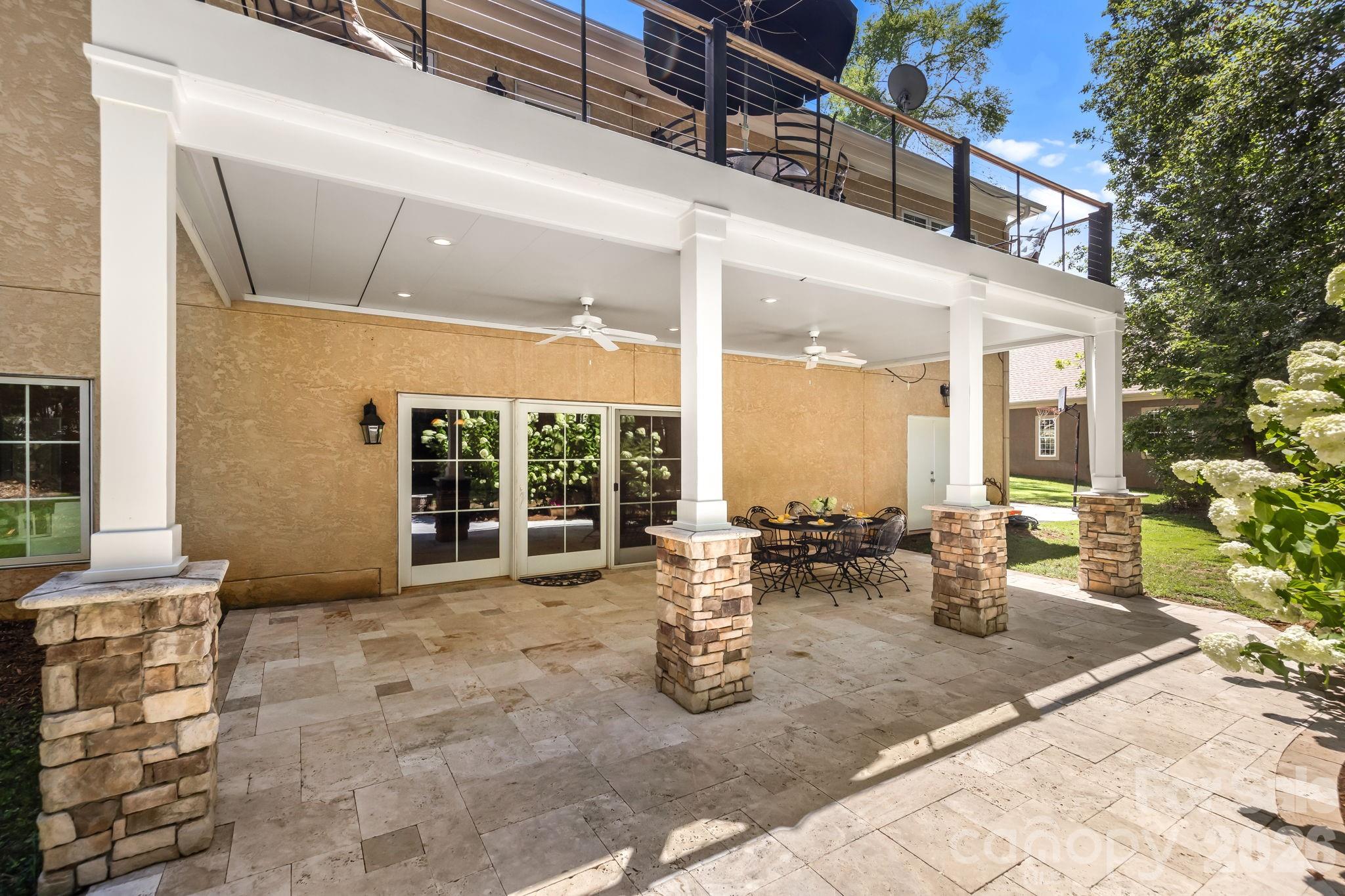 Cowans Ford Park - Residential