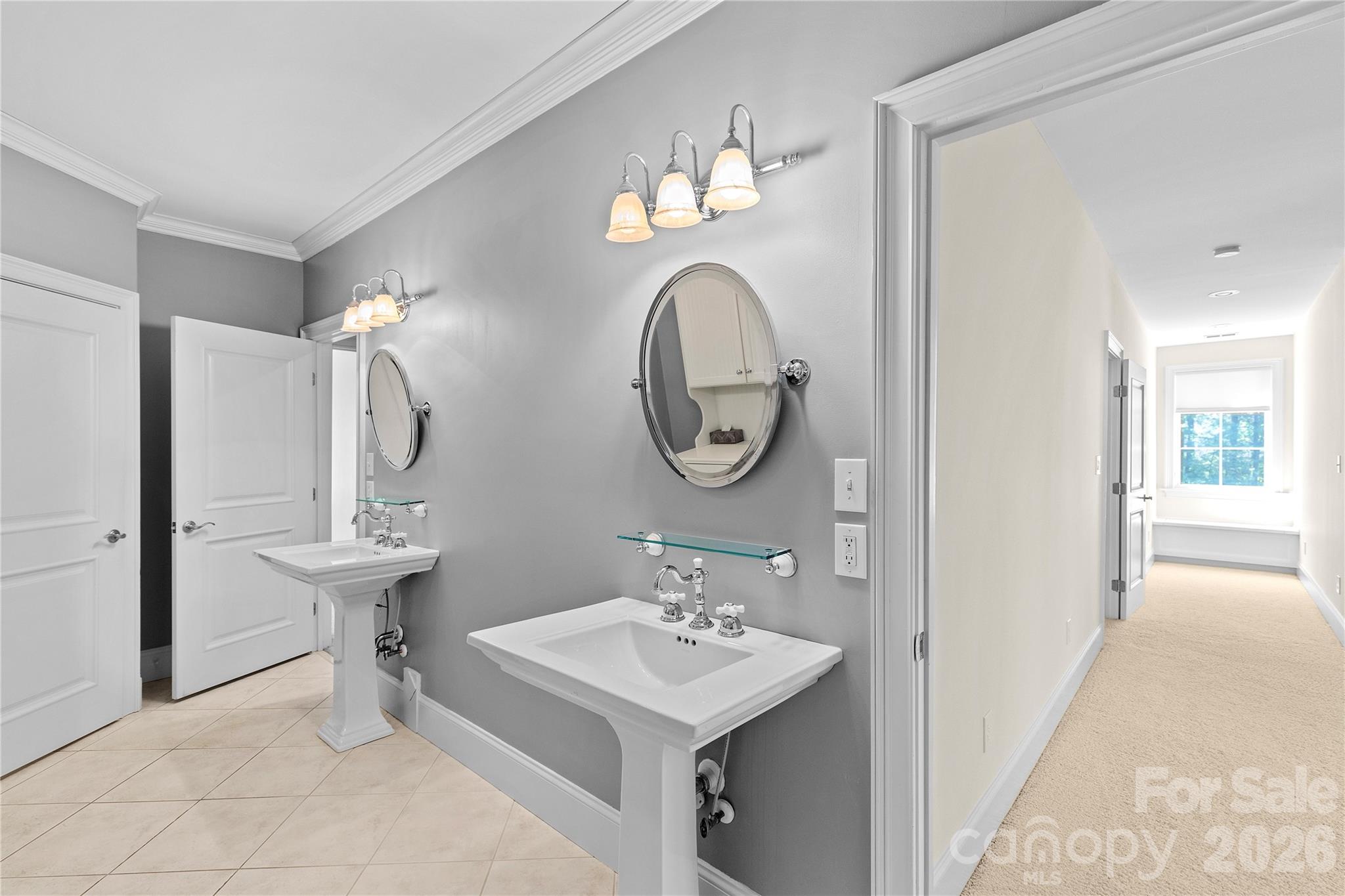 Cowans Ford Park - Residential