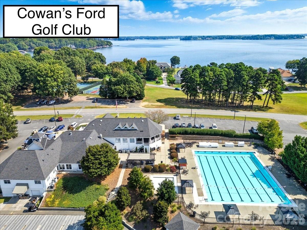 Cowans Ford Park - Residential