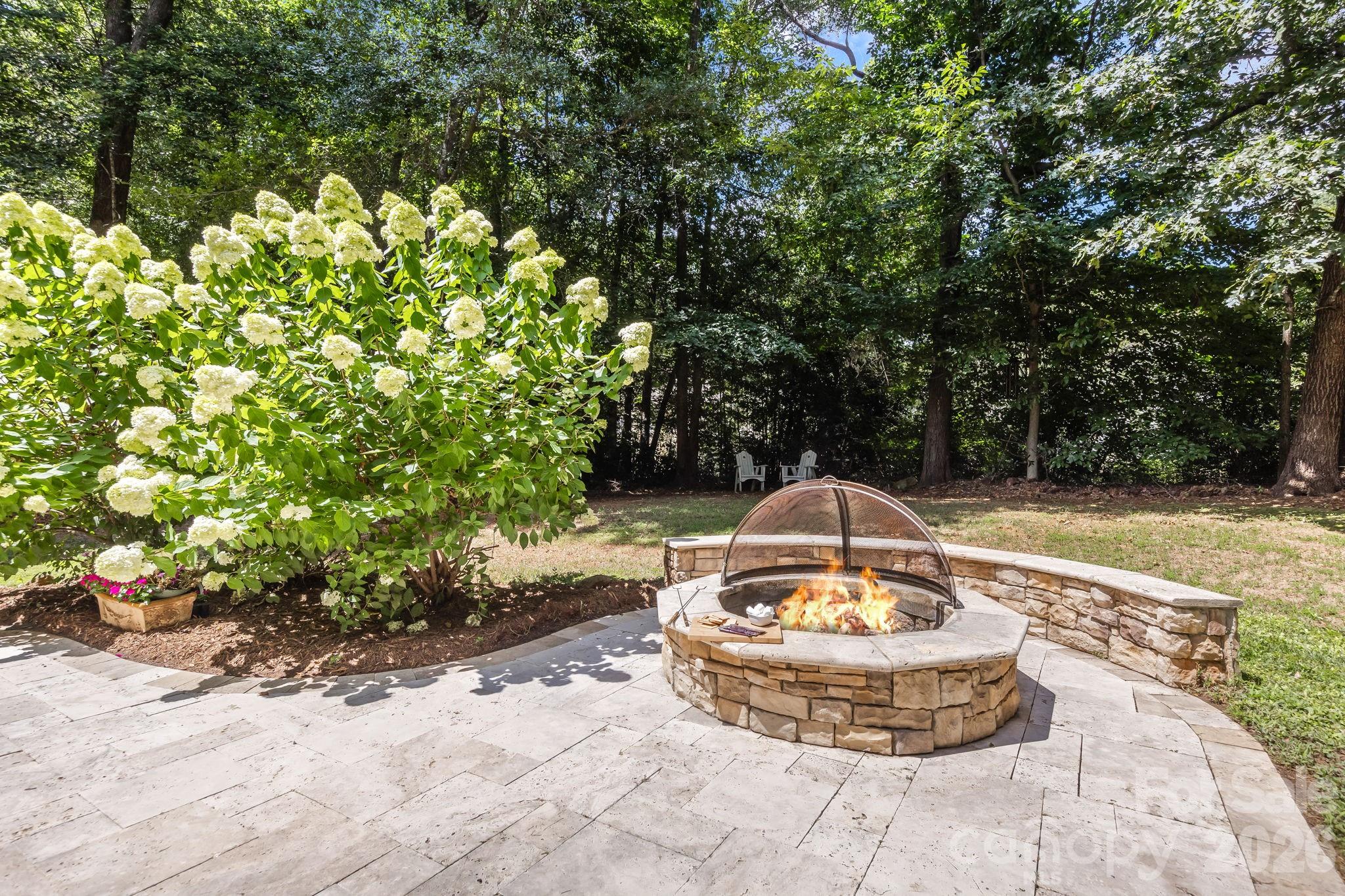 Cowans Ford Park - Residential