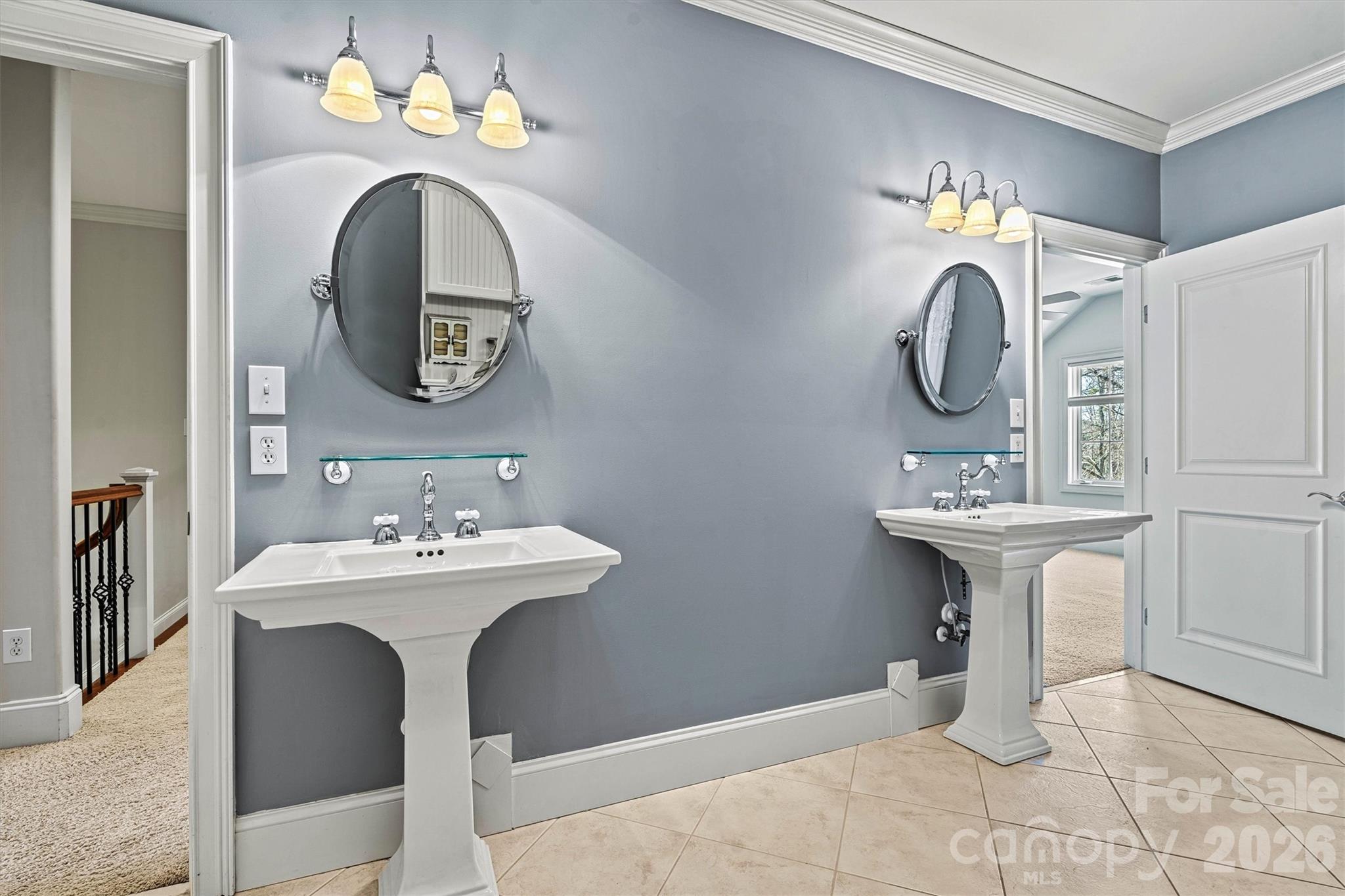 Cowans Ford Park - Residential