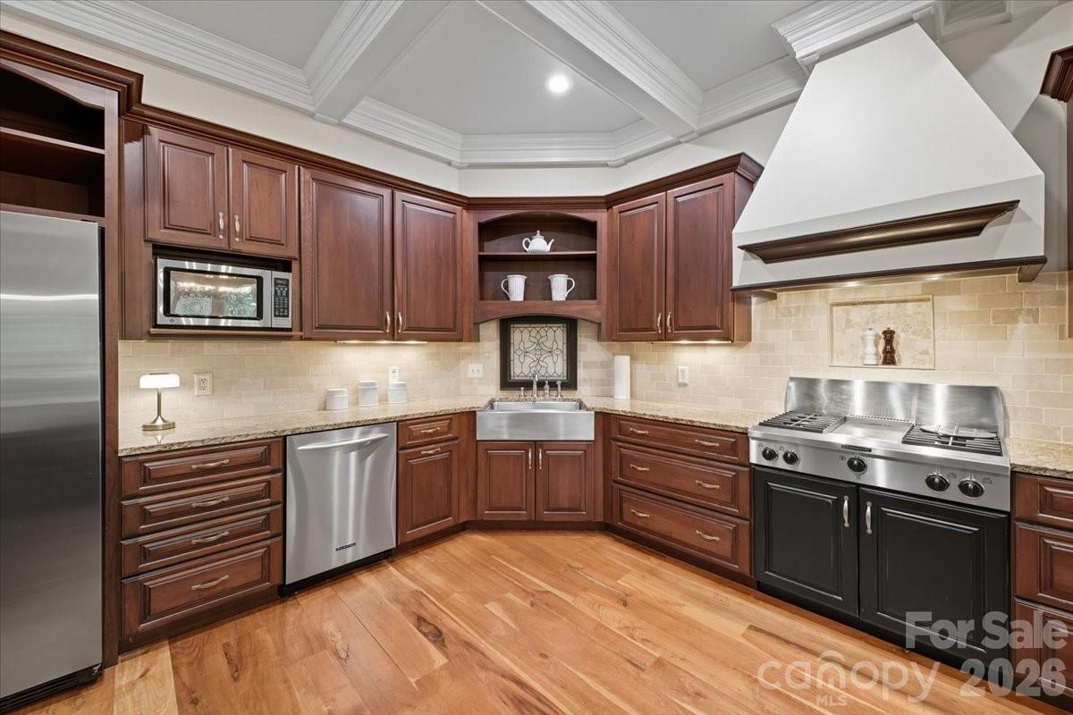 Cowans Ford Park - Residential