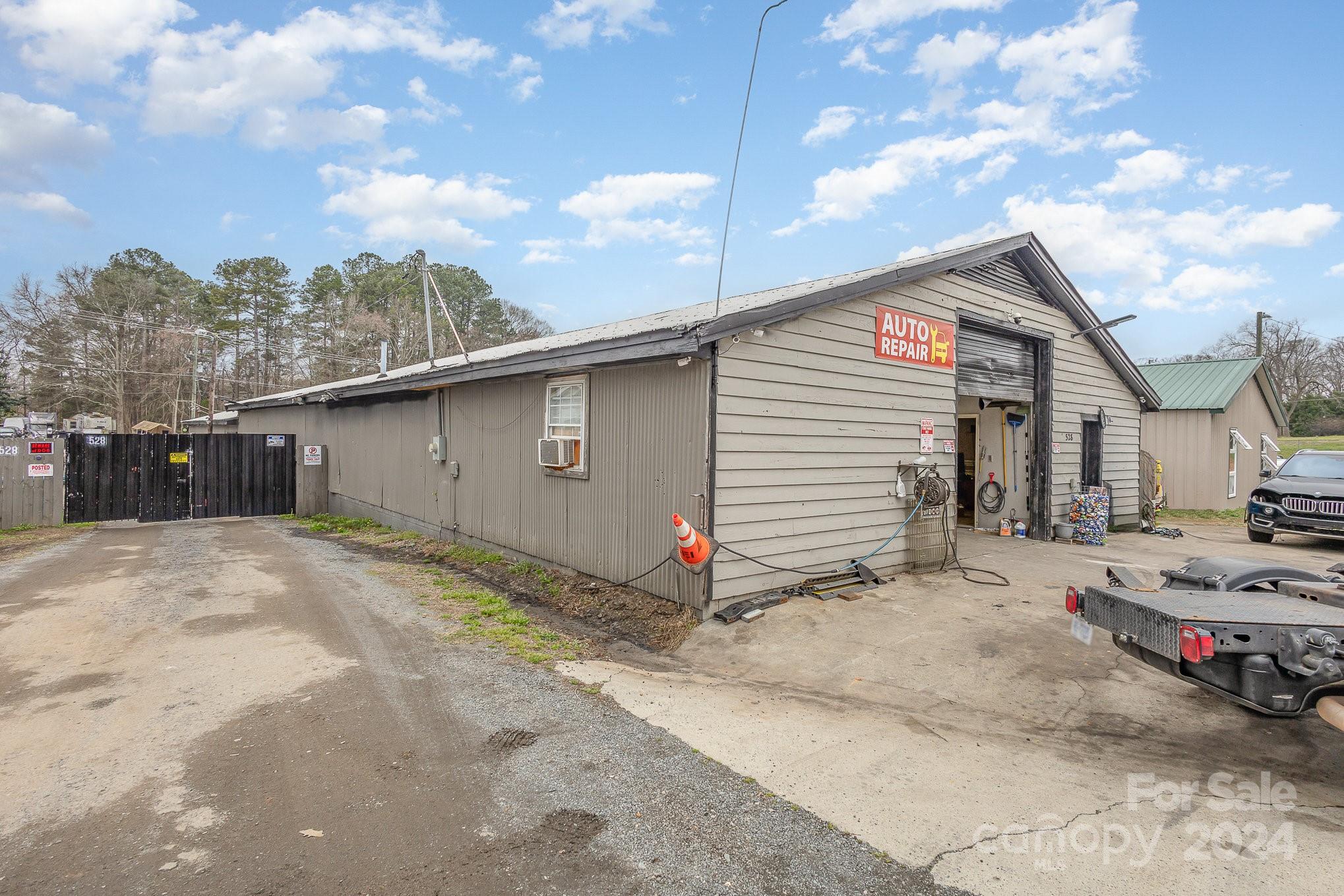 528 Charles Street