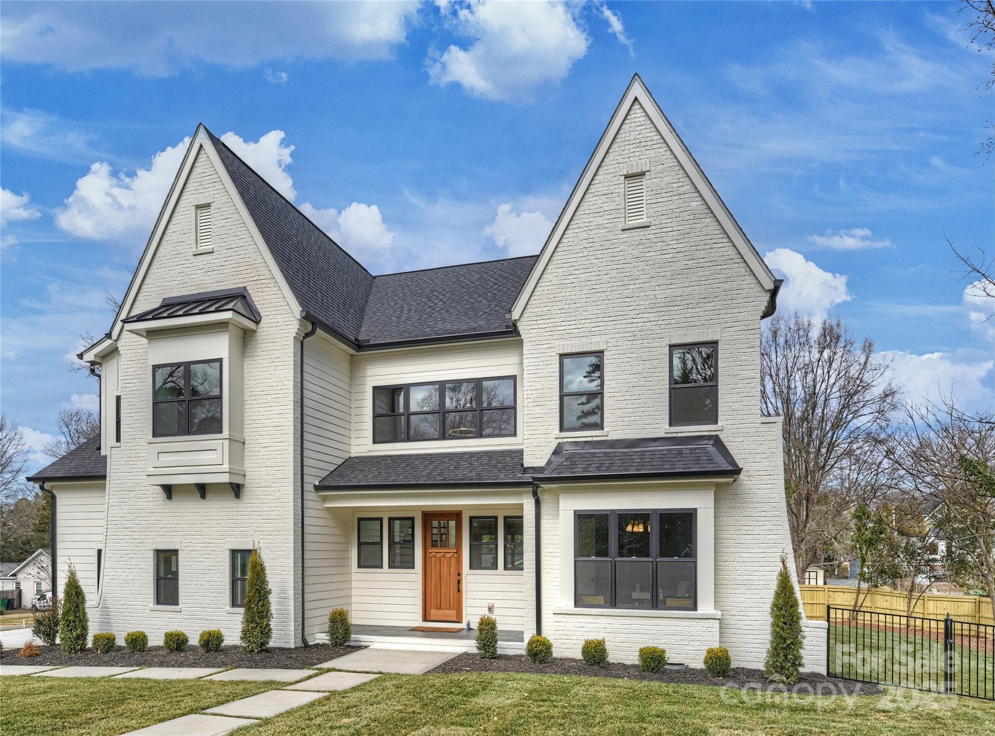 Laurelwood - Residential