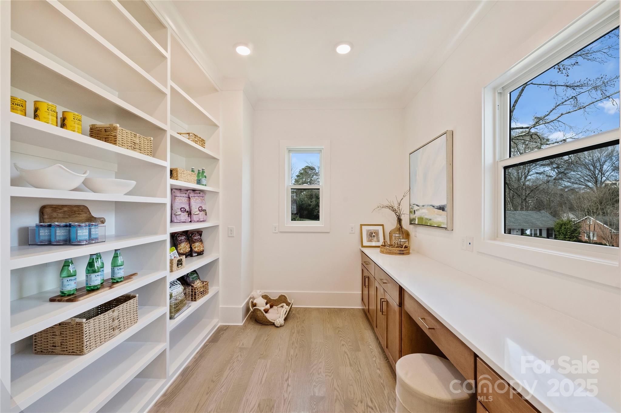 Laurelwood - Residential