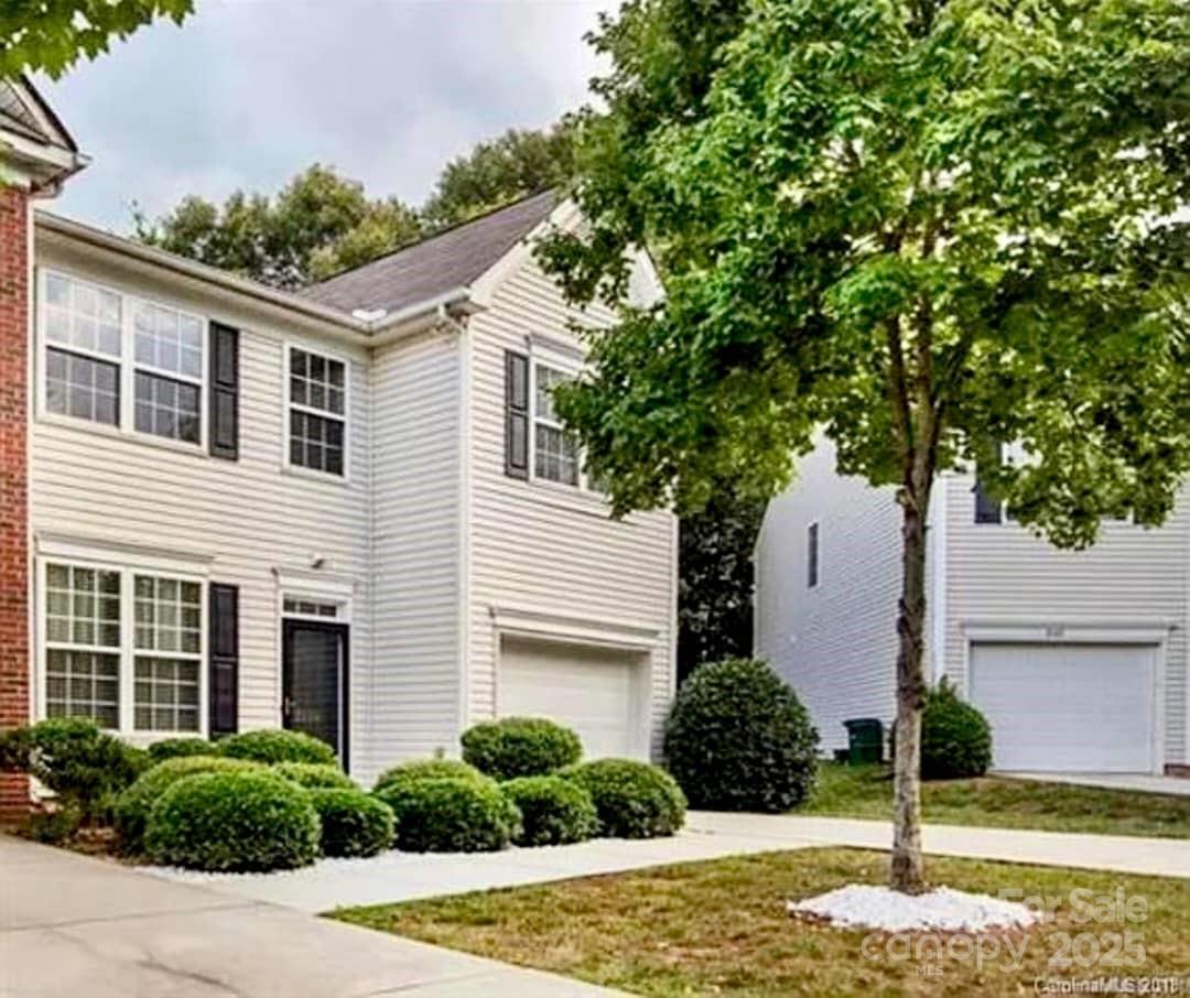 2150 Winthrop Chase Drive