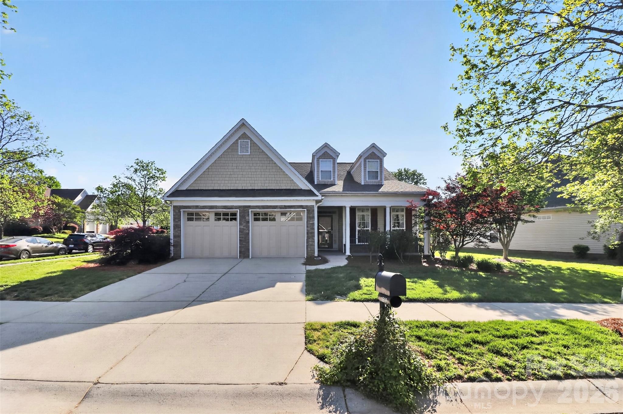 2525 Old Ashworth Lane NW