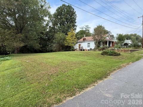 Photo of 68 Morris Avenue, Marion, NC 28752 (MLS # 4422855)