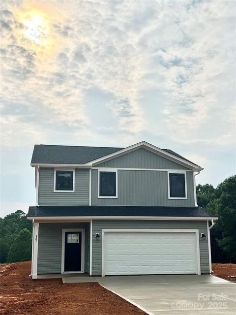 823 32nd Street NE Conover NC 28613