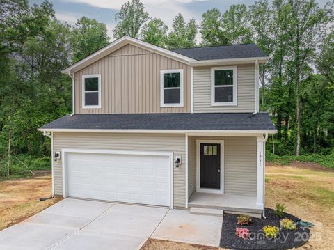 823 32nd Street NE Conover NC 28613