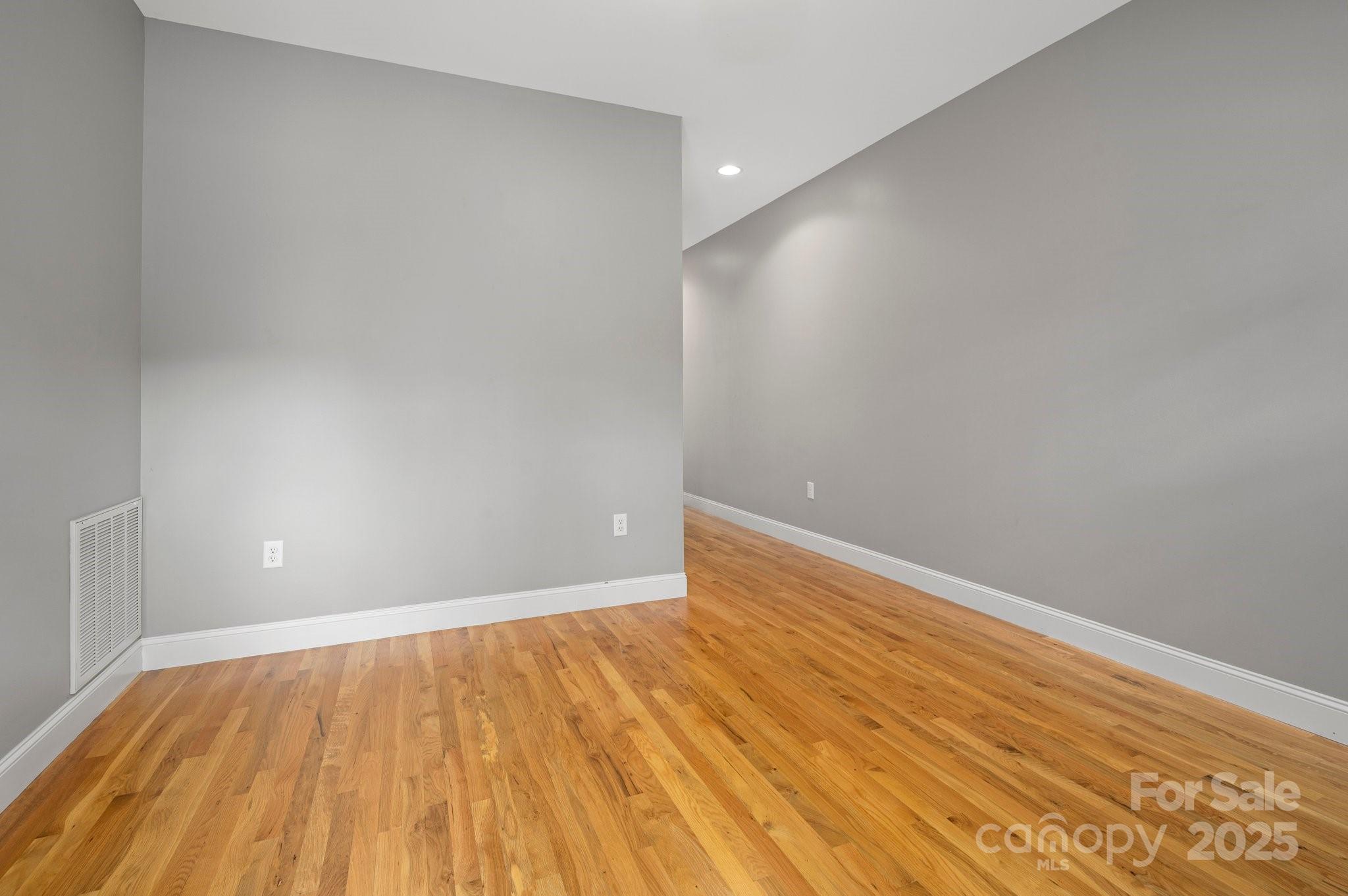 200 N Skyloft Drive 2