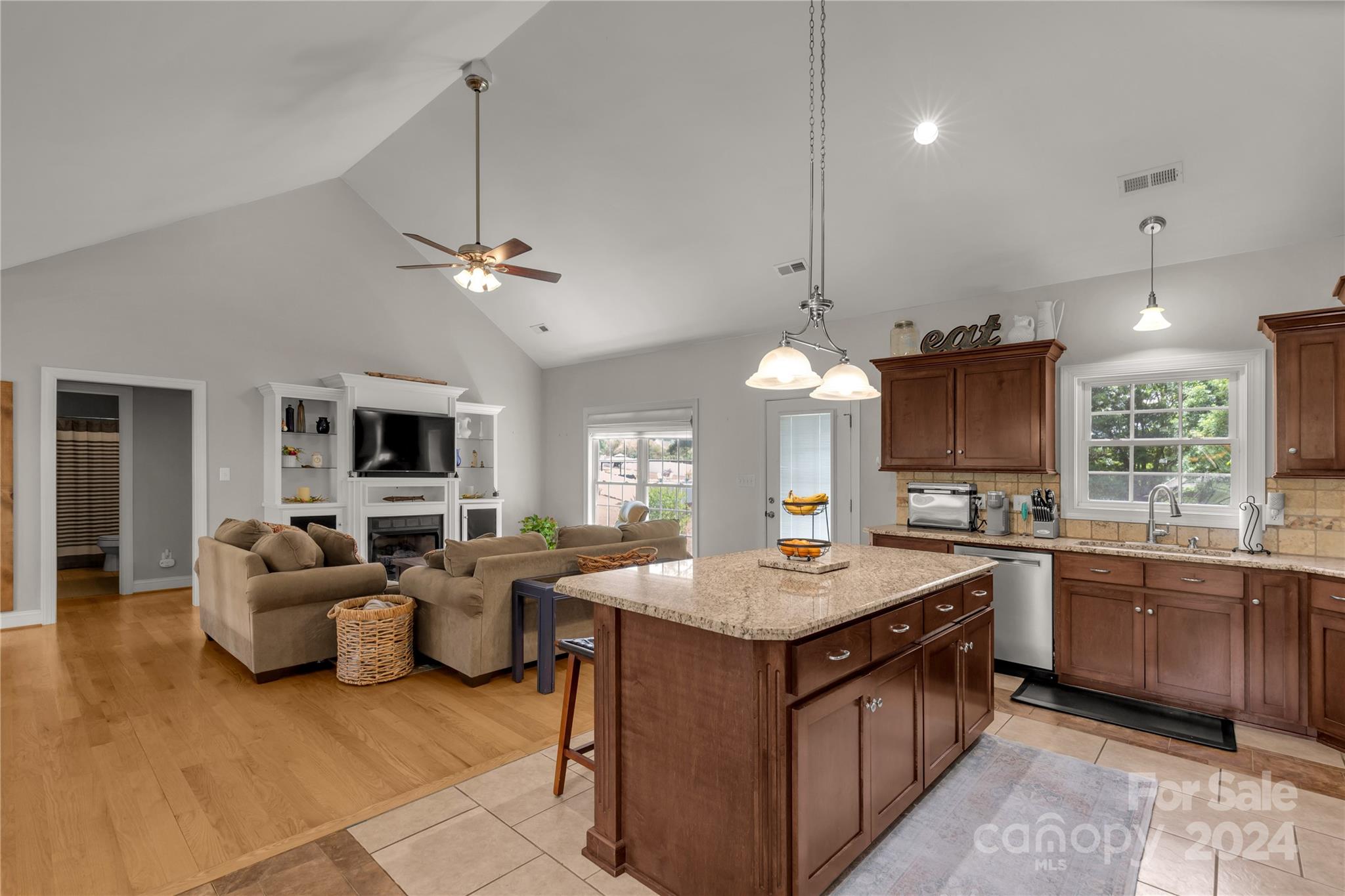 Oak Creek - Residential