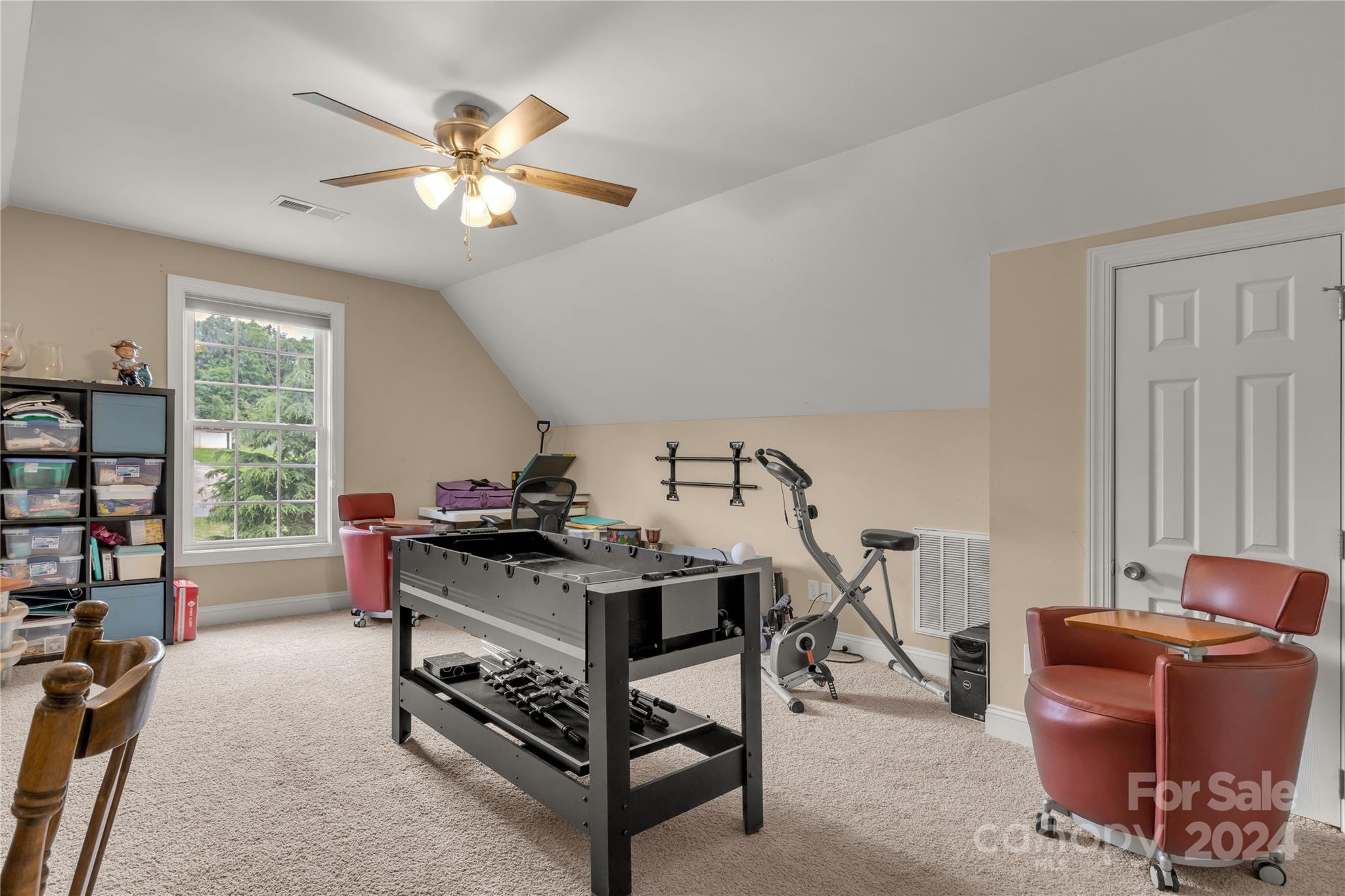 Oak Creek - Residential