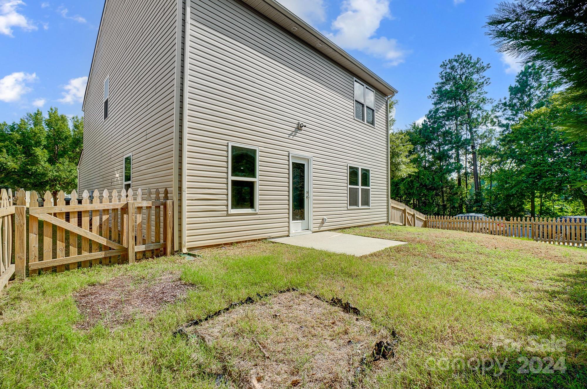 Mallard Lake - Residential
