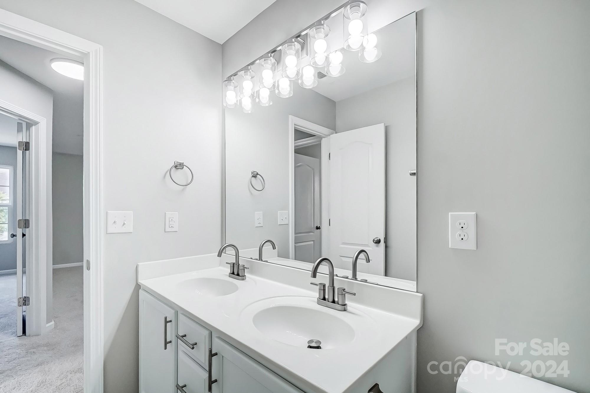 Mallard Lake - Residential