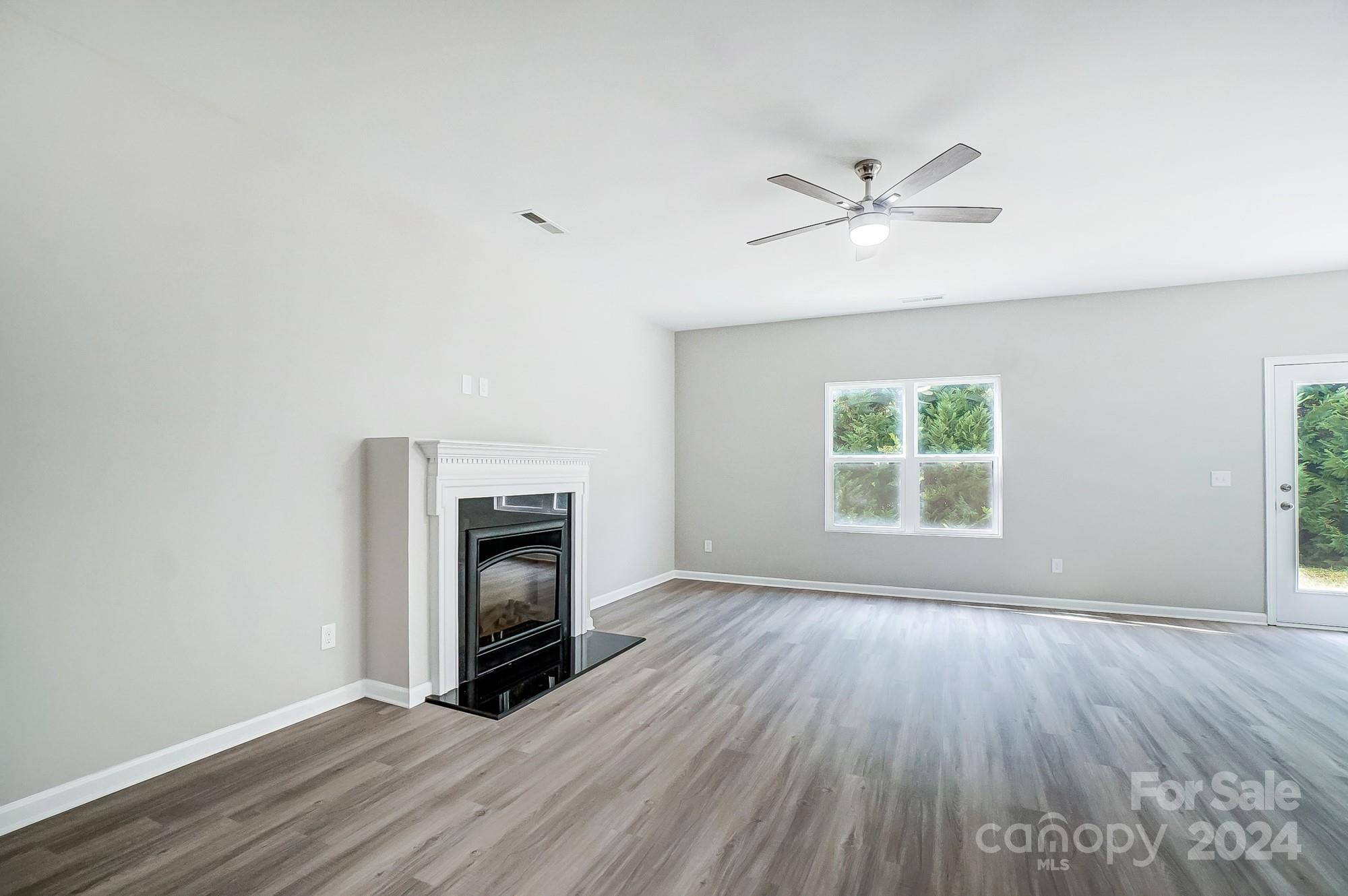Mallard Lake - Residential