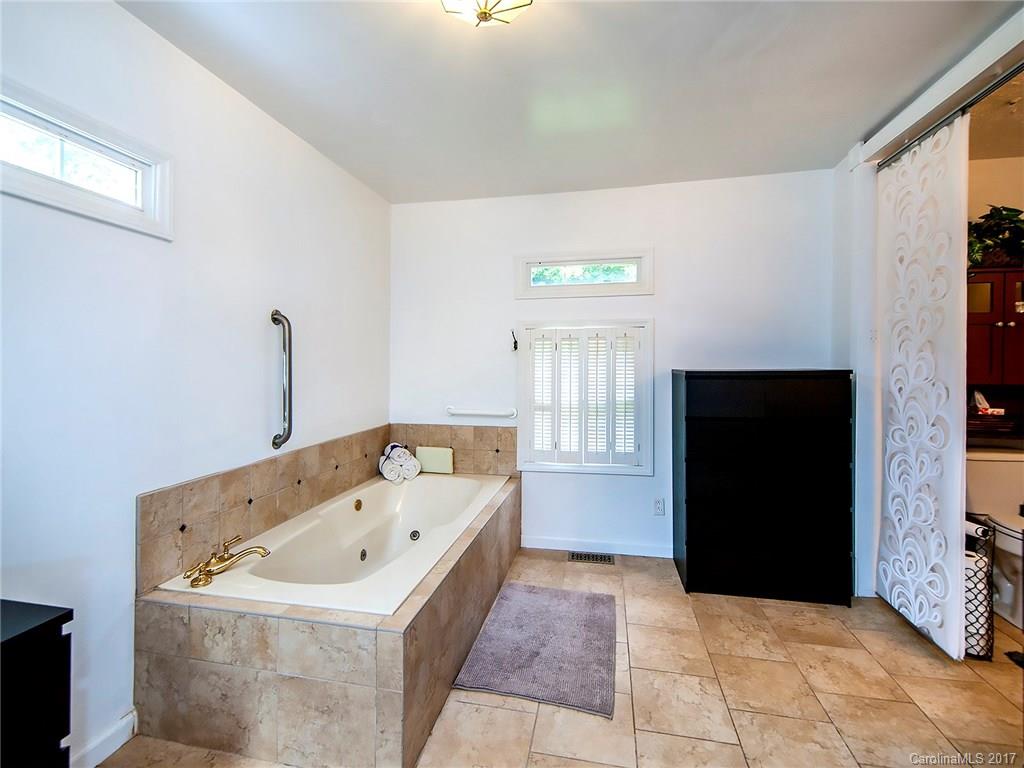 Rawlinson Woods - Residential