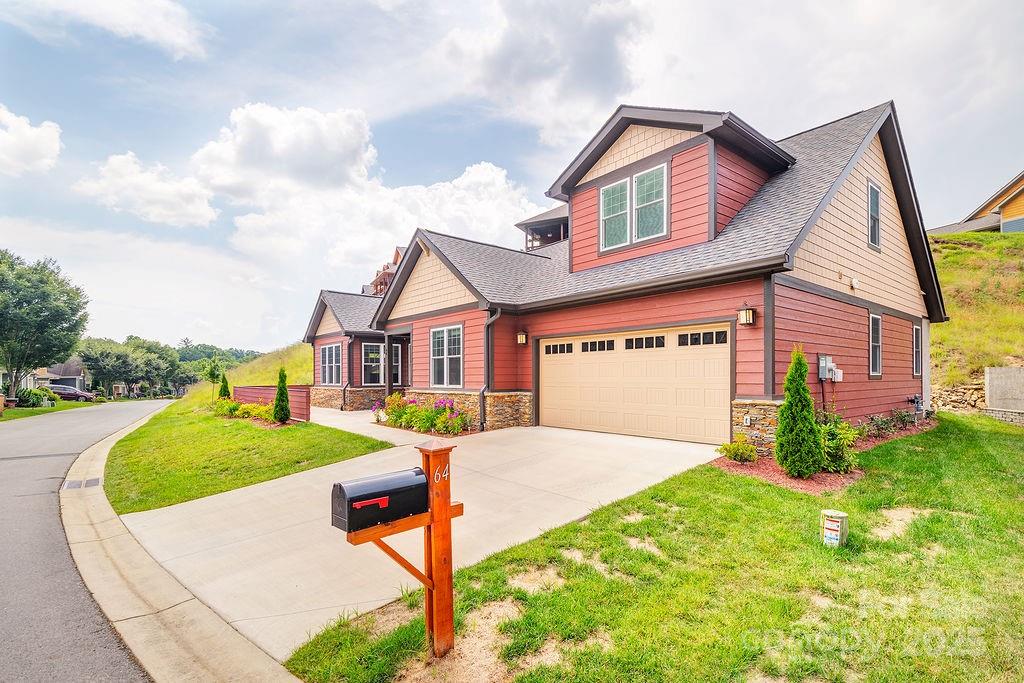 64 Creekside View Drive