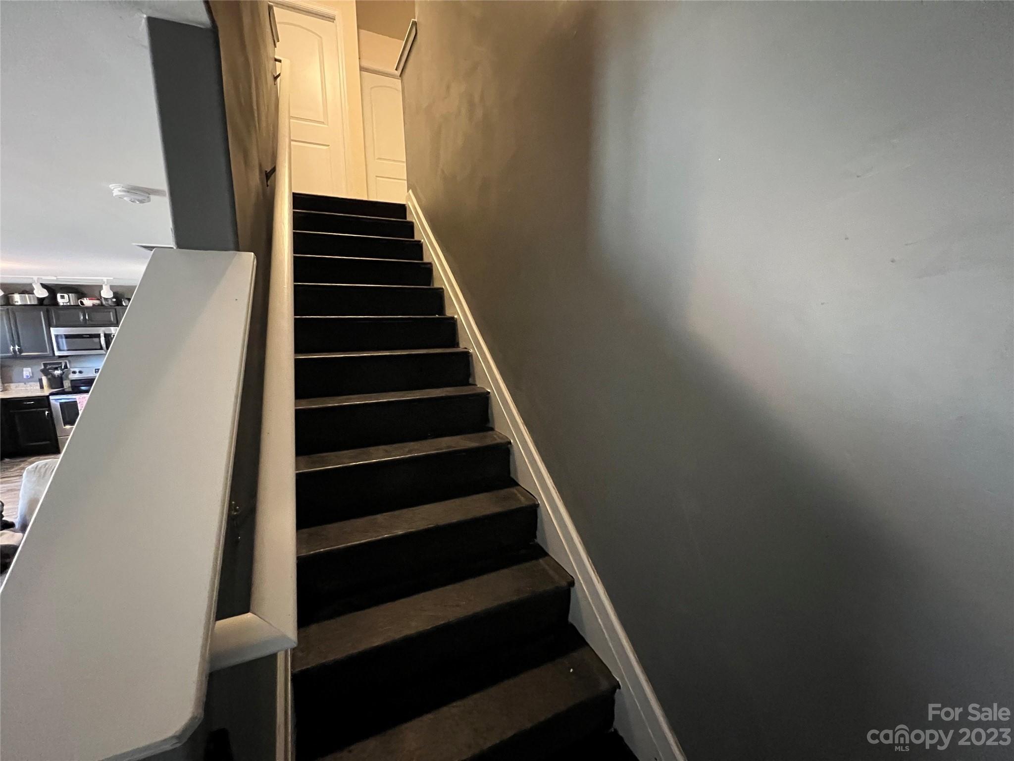 Kings Pointe - Residential