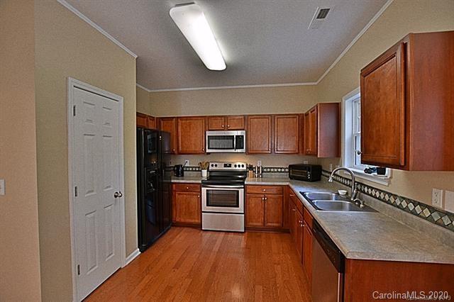 Creeks Edge - Residential Lease