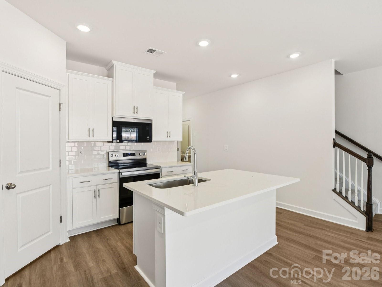 4230 Murk Lane