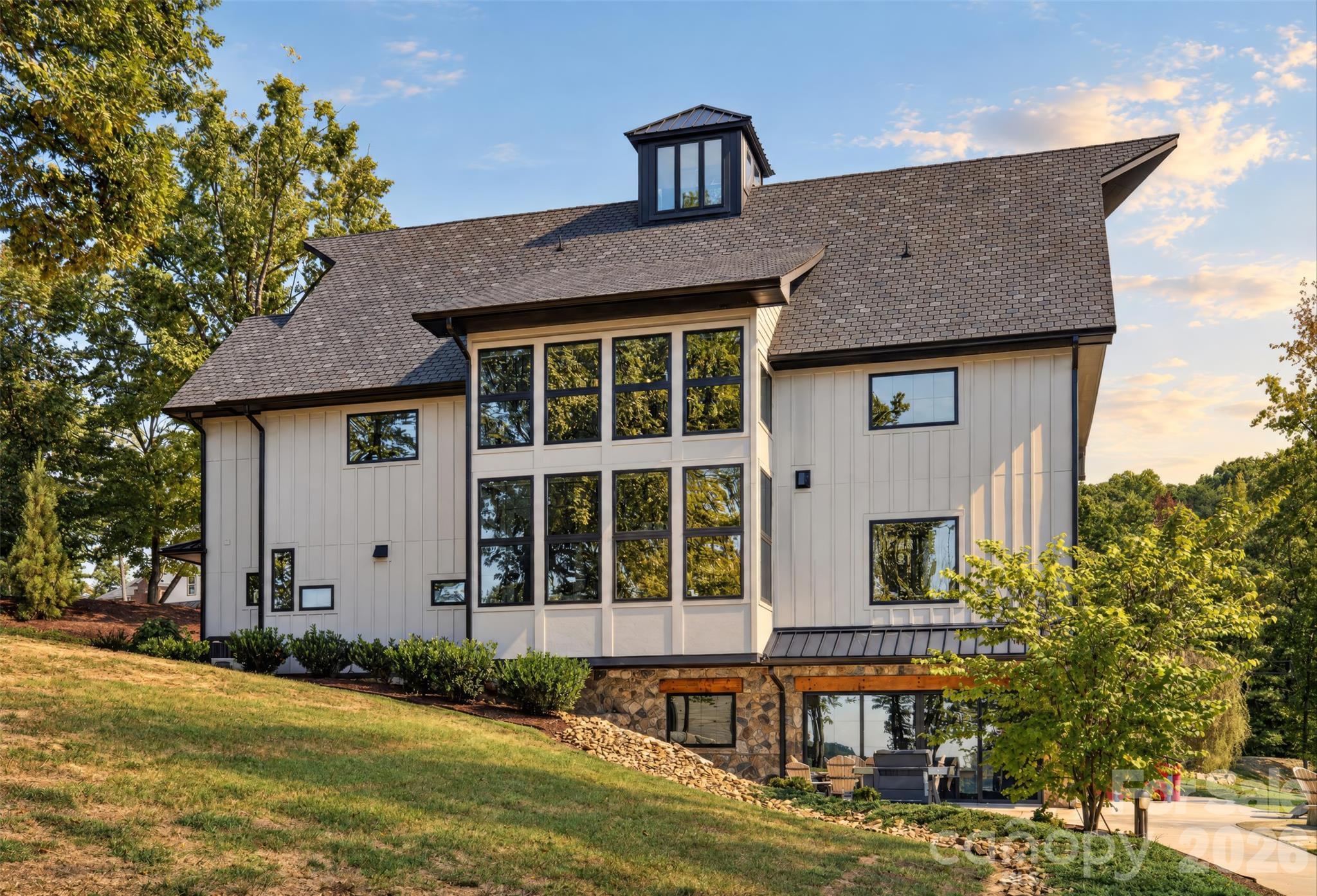 222 Greenbay Road
