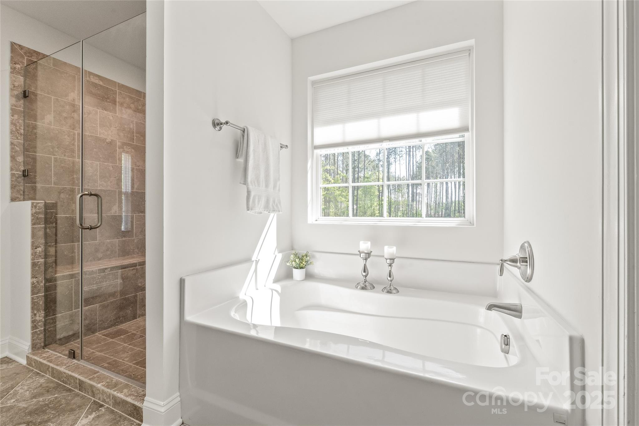 Serena Hill - Residential