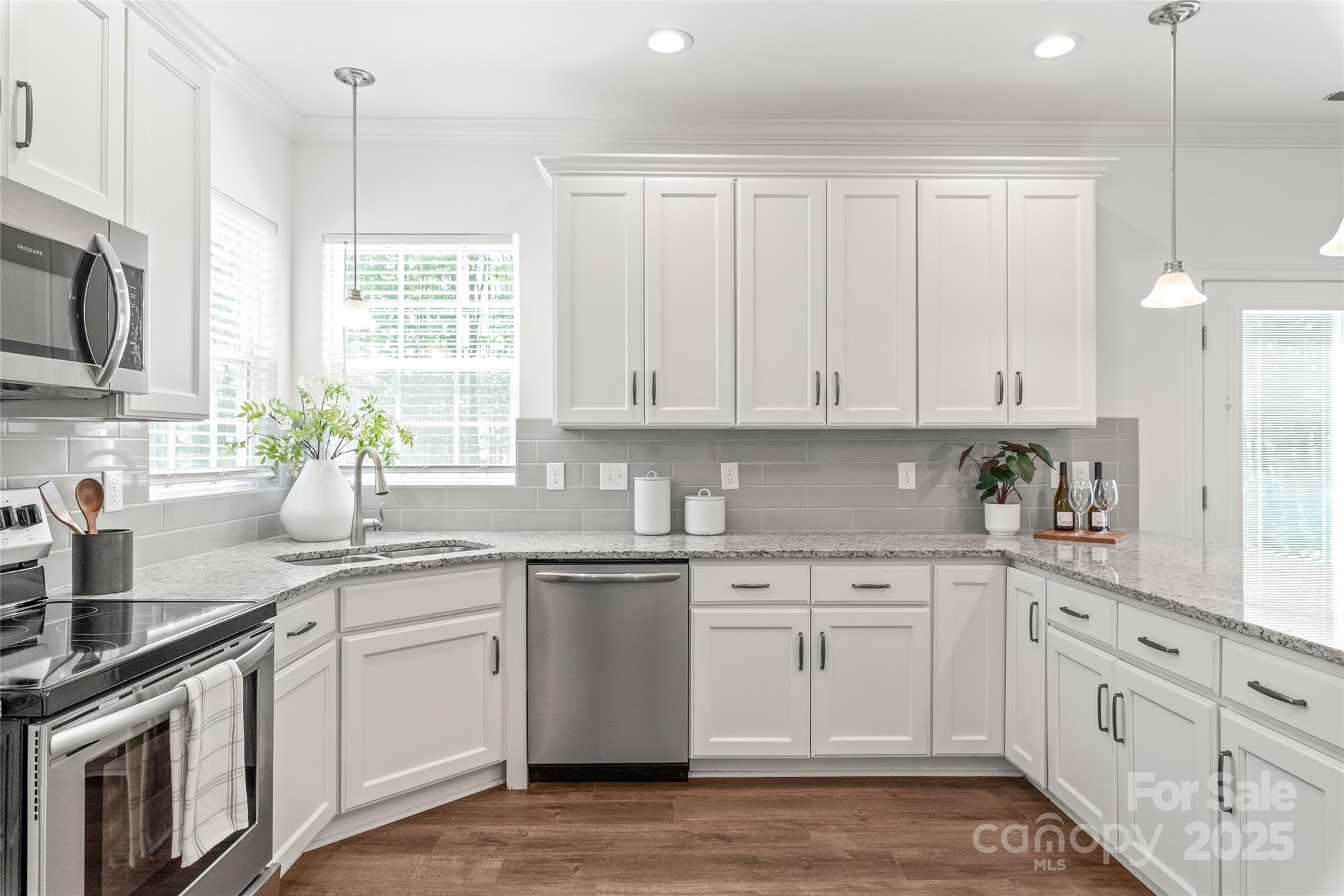 Serena Hill - Residential