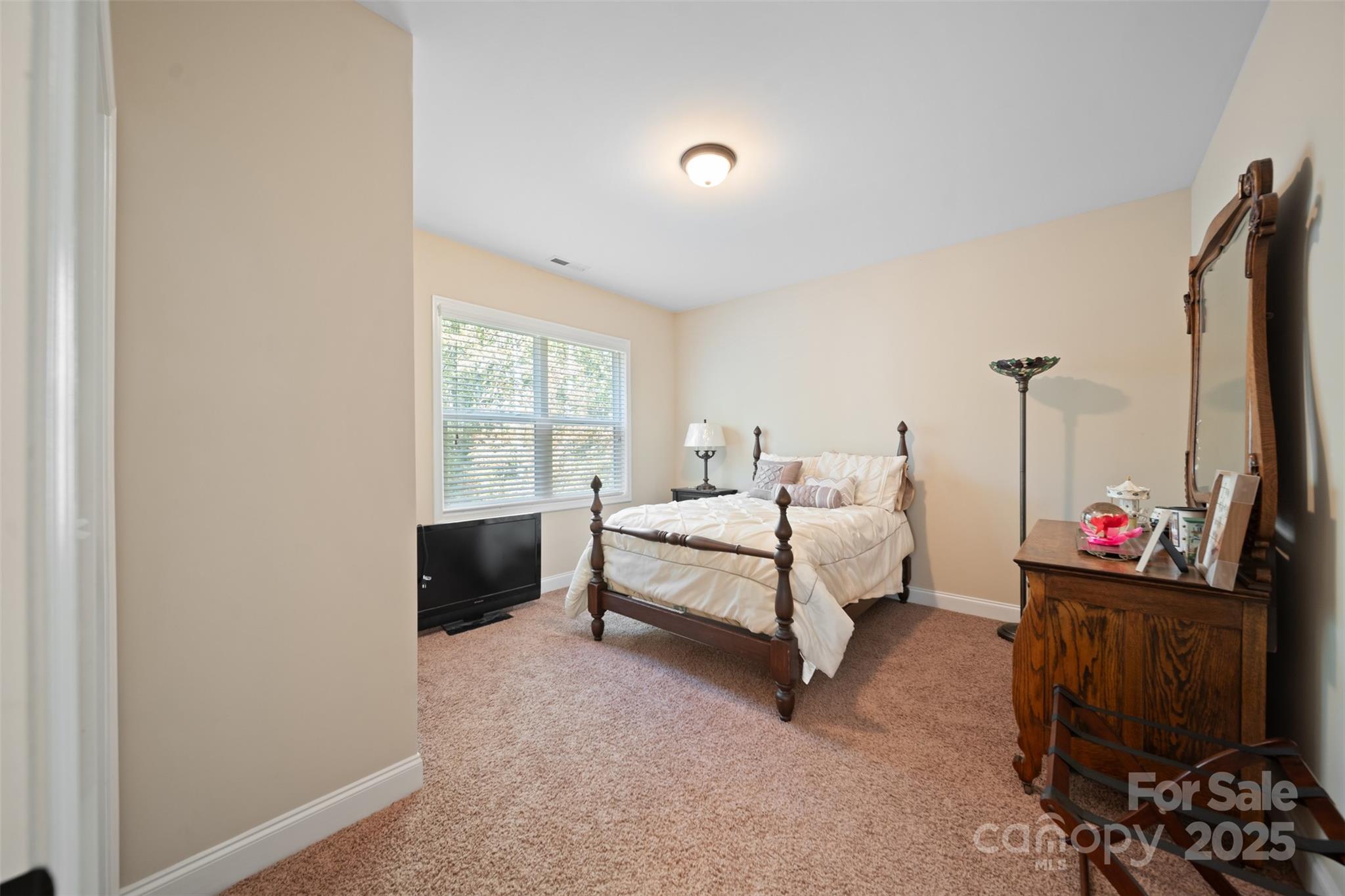 Miller Pond - Residential