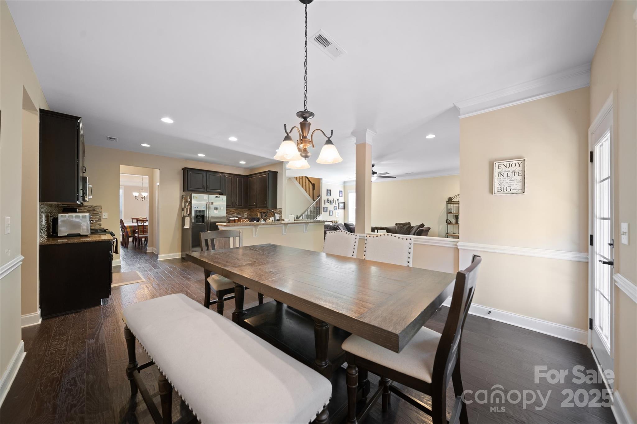 525 Longhorn Drive