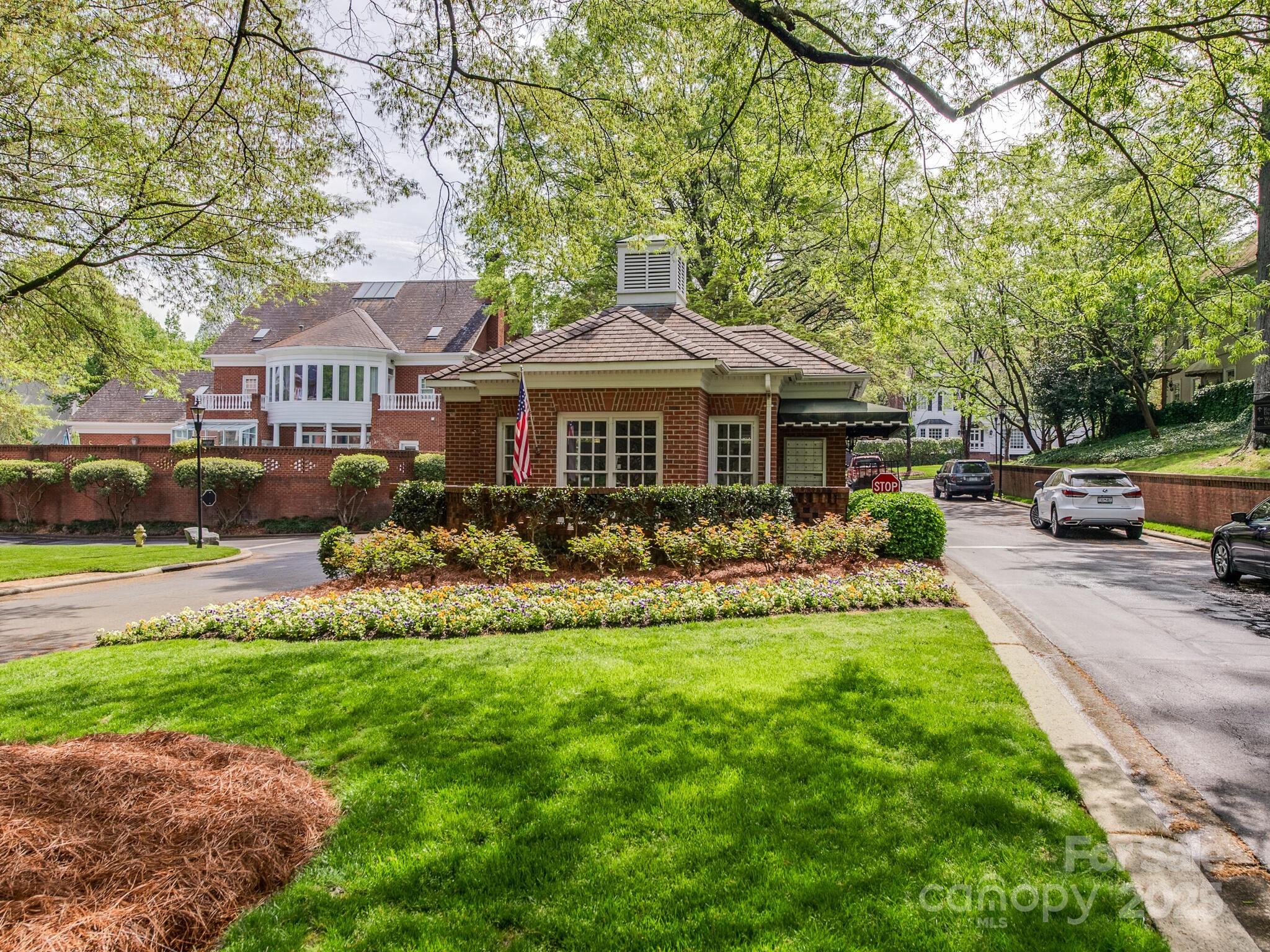 Myers Park - Residential