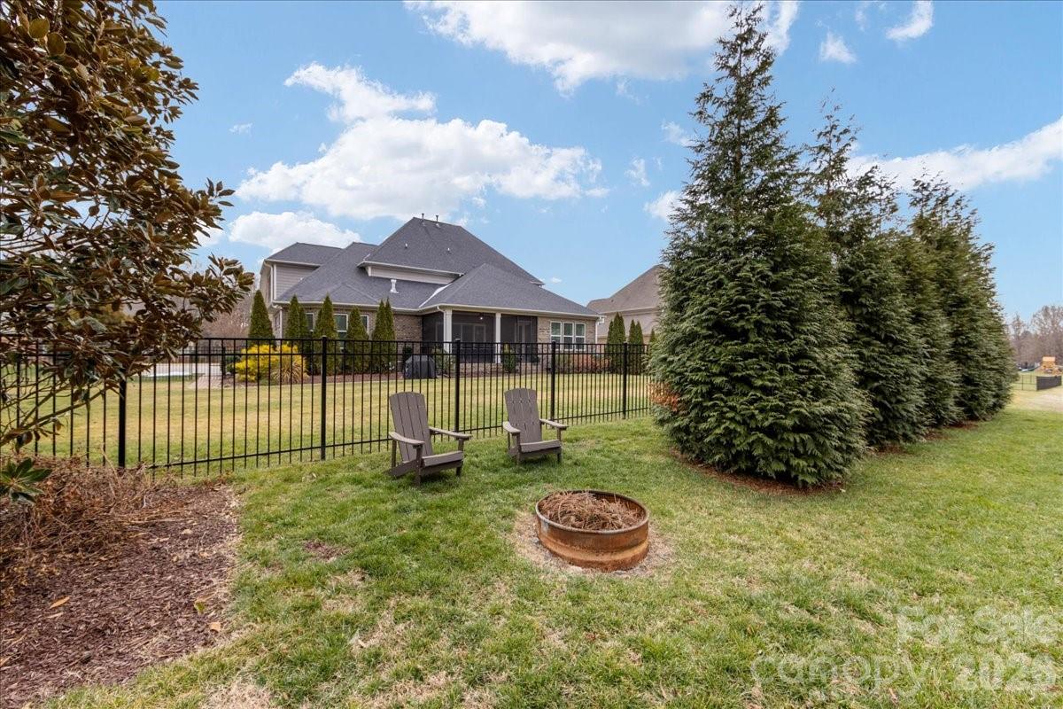 Highclere - Residential