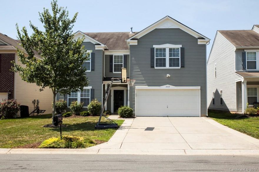 Live Large. Every room is very spacious. Open Great room/breakfast & kitchen keeps the family together. Dining room + flex space offer great formal, office or play areas. Large upstairs bonus room. Every bedroom has a walk in closet. Huge master. Master bath has dual vanities, separate tub & shower. First floor laundry/pantry gives you plenty of work & storage space. Fenced yard with patio. 14X12 workshop. Don't miss the community pool & playground. walking trail around lake. Close to schools.