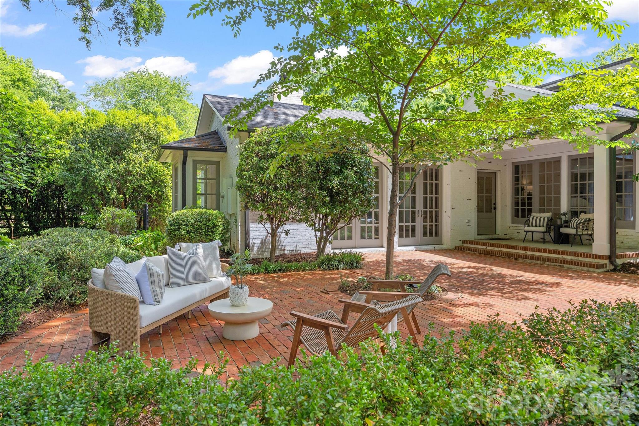Barclay Downs - Residential