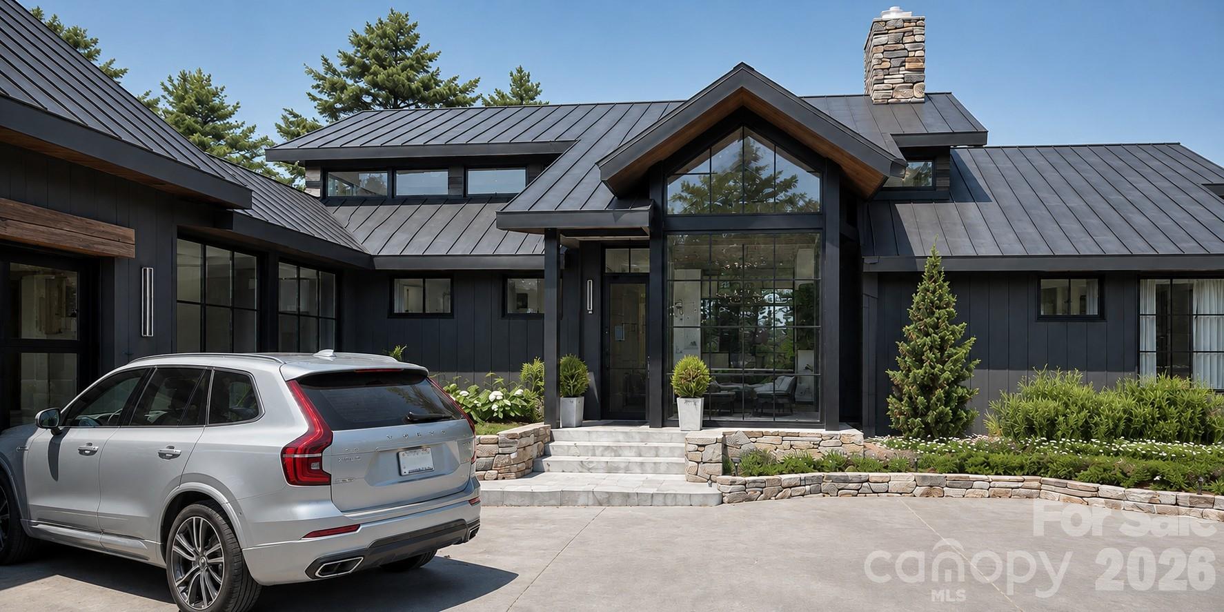 4583 Connestee Trail