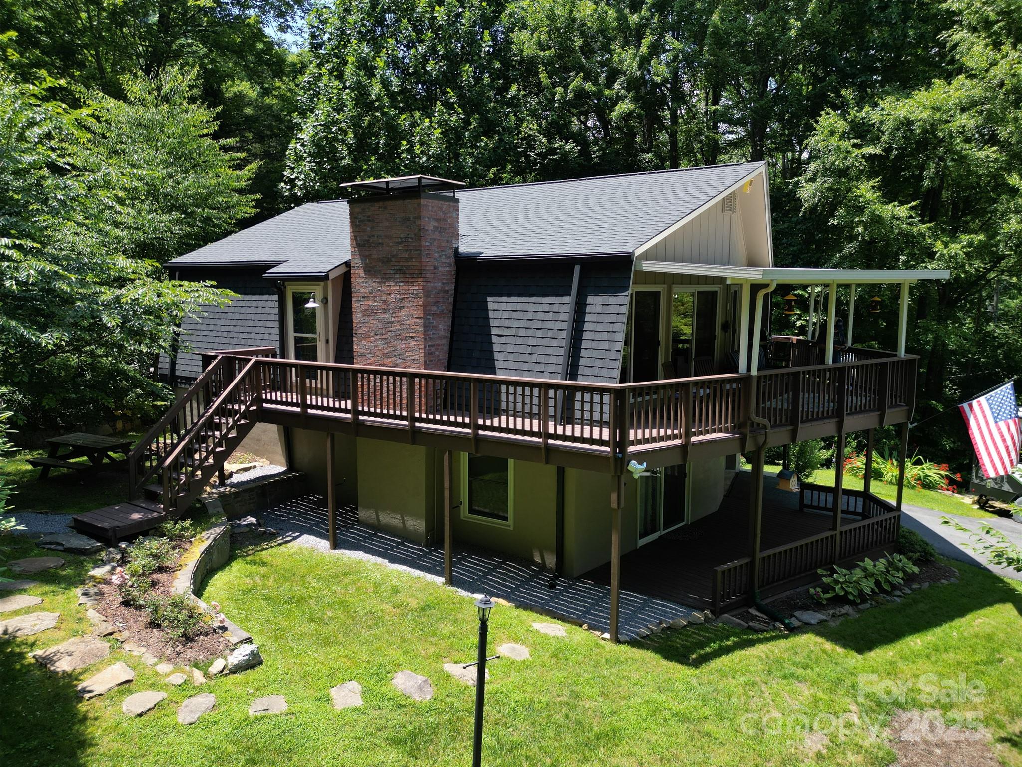 477 Locust Drive