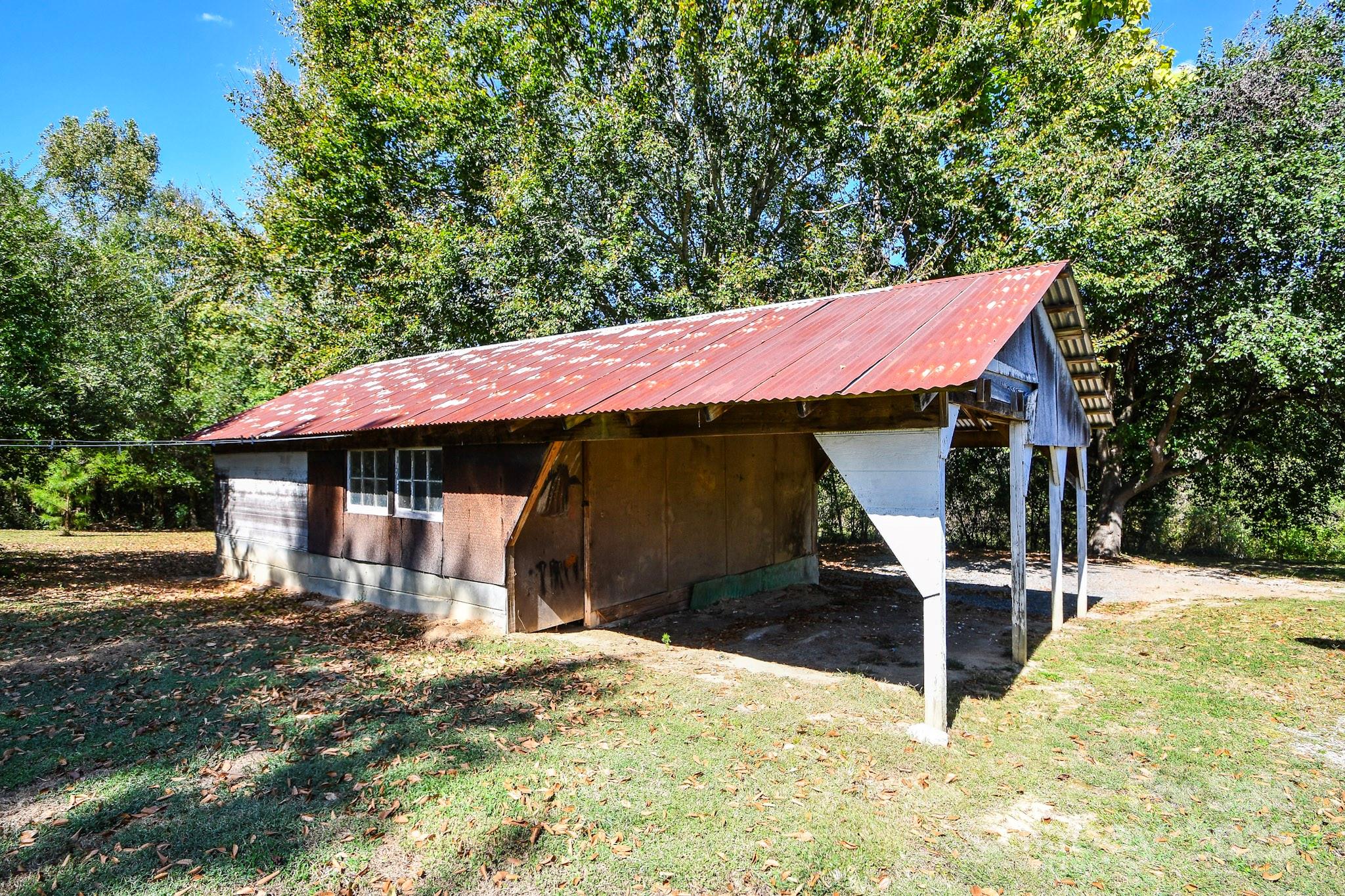 2922 Joe Griffin Road