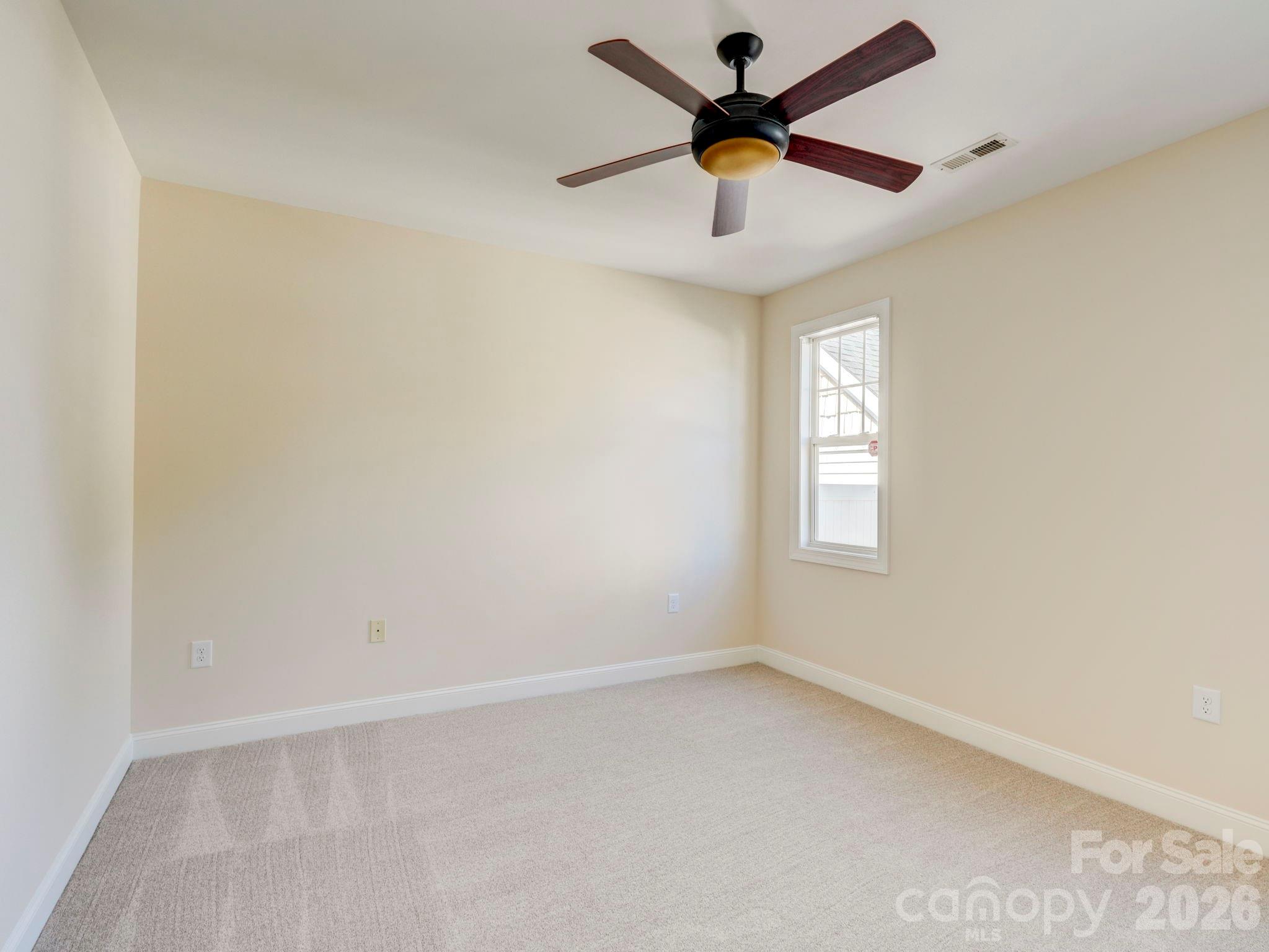 Chestnut Oaks - Residential