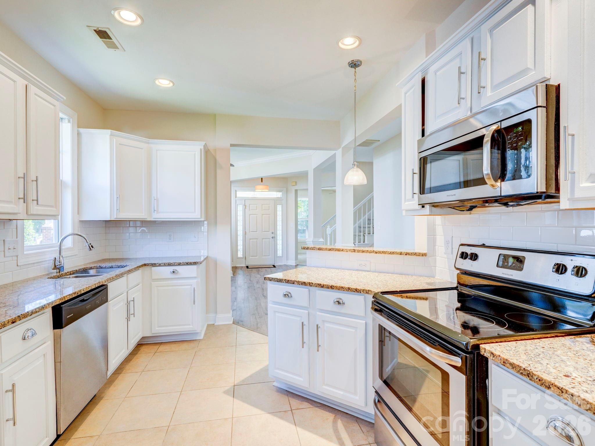 Chestnut Oaks - Residential
