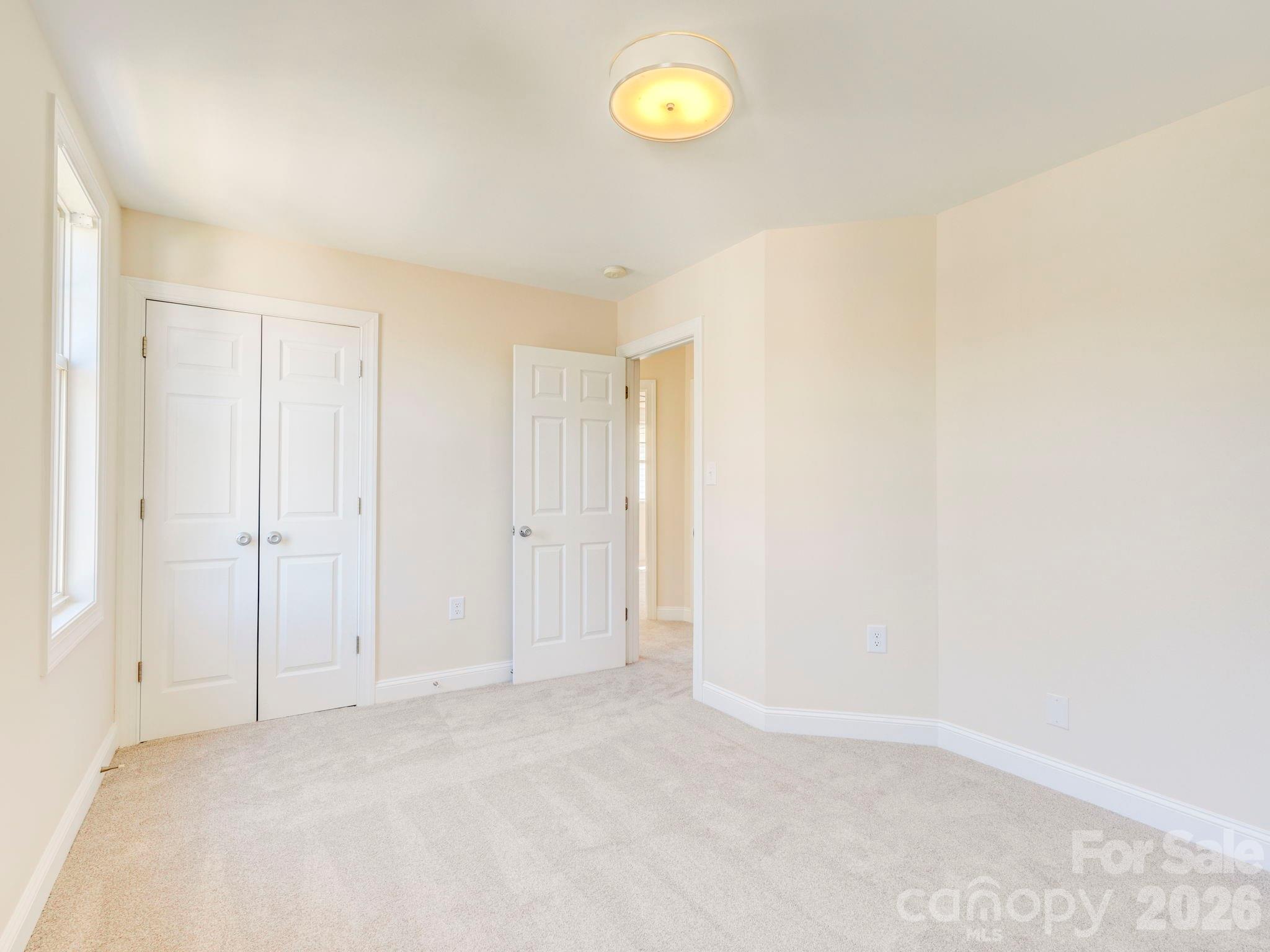 Chestnut Oaks - Residential