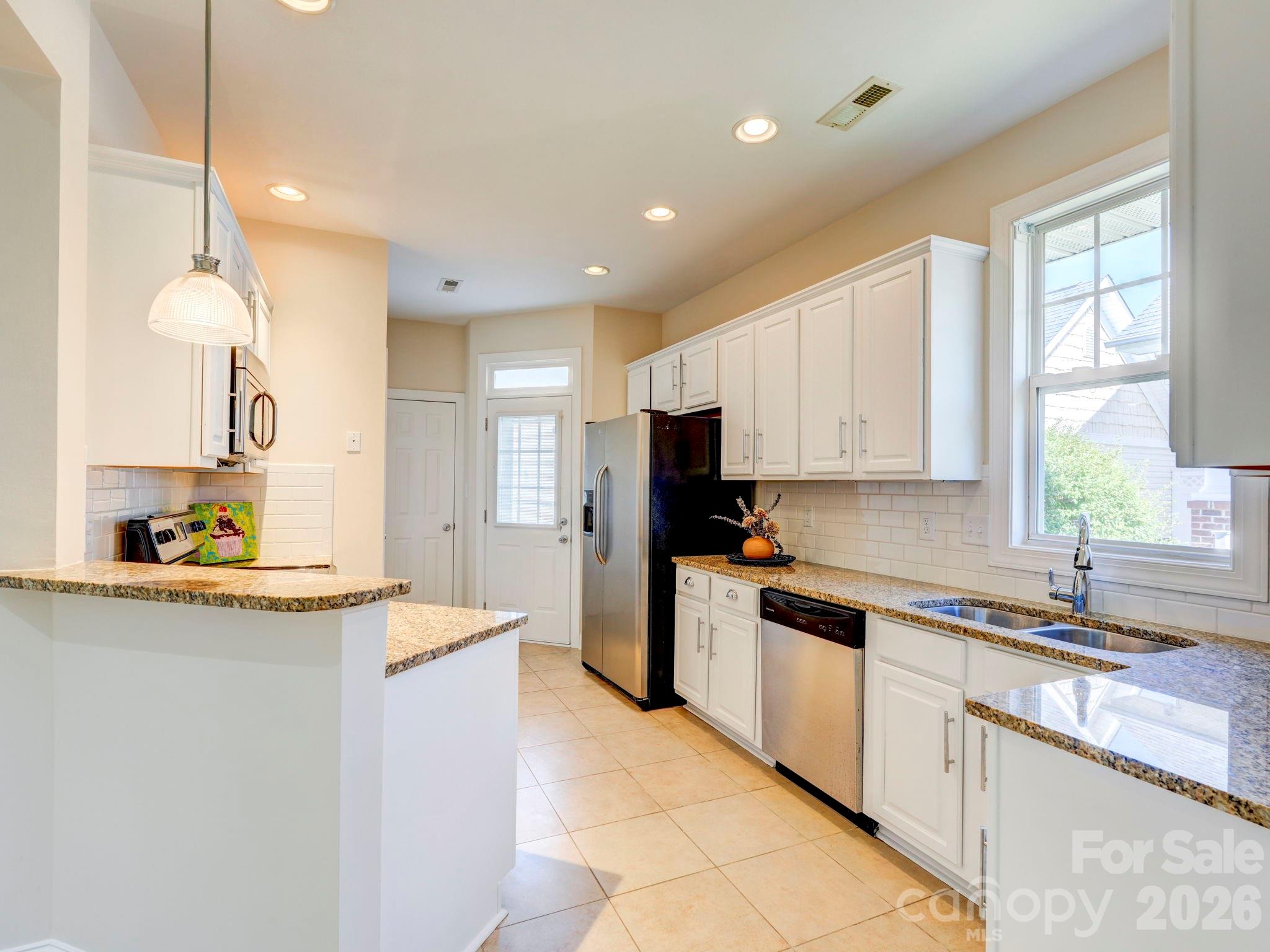 Chestnut Oaks - Residential