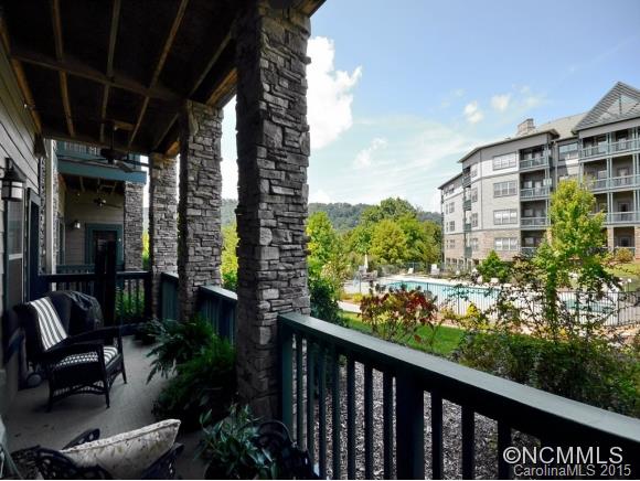 Beaucatcher House - Residential