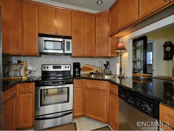 Beaucatcher House - Residential